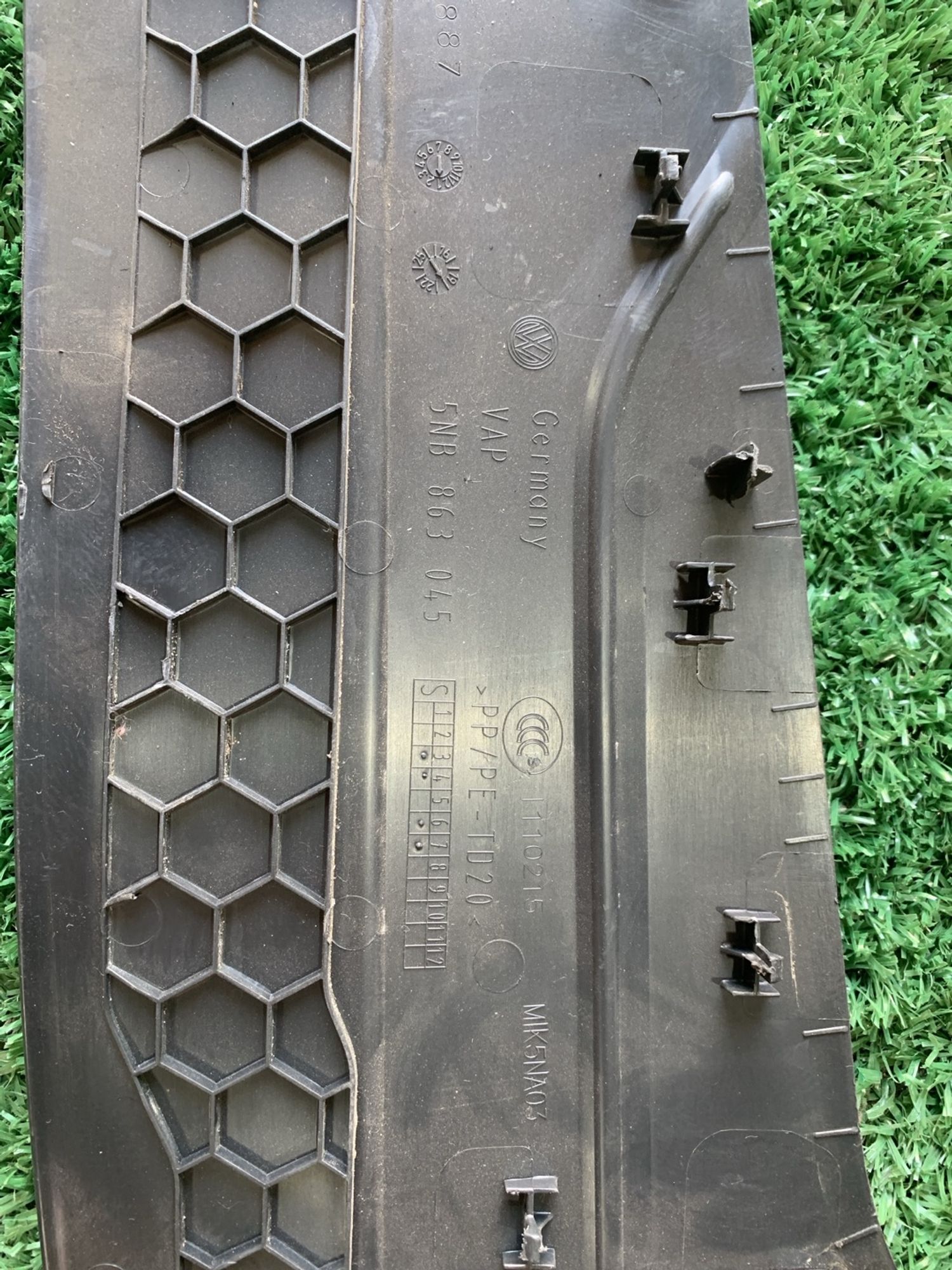 https://gcs.partsauto.market/rn-stockpro.appspot.com/thmbs/userImages/f92b14355489e3b224da6399a17e0798/part/1e872621-6830-42b6-b432-7f1186bc5c67_1749975111771.jpg