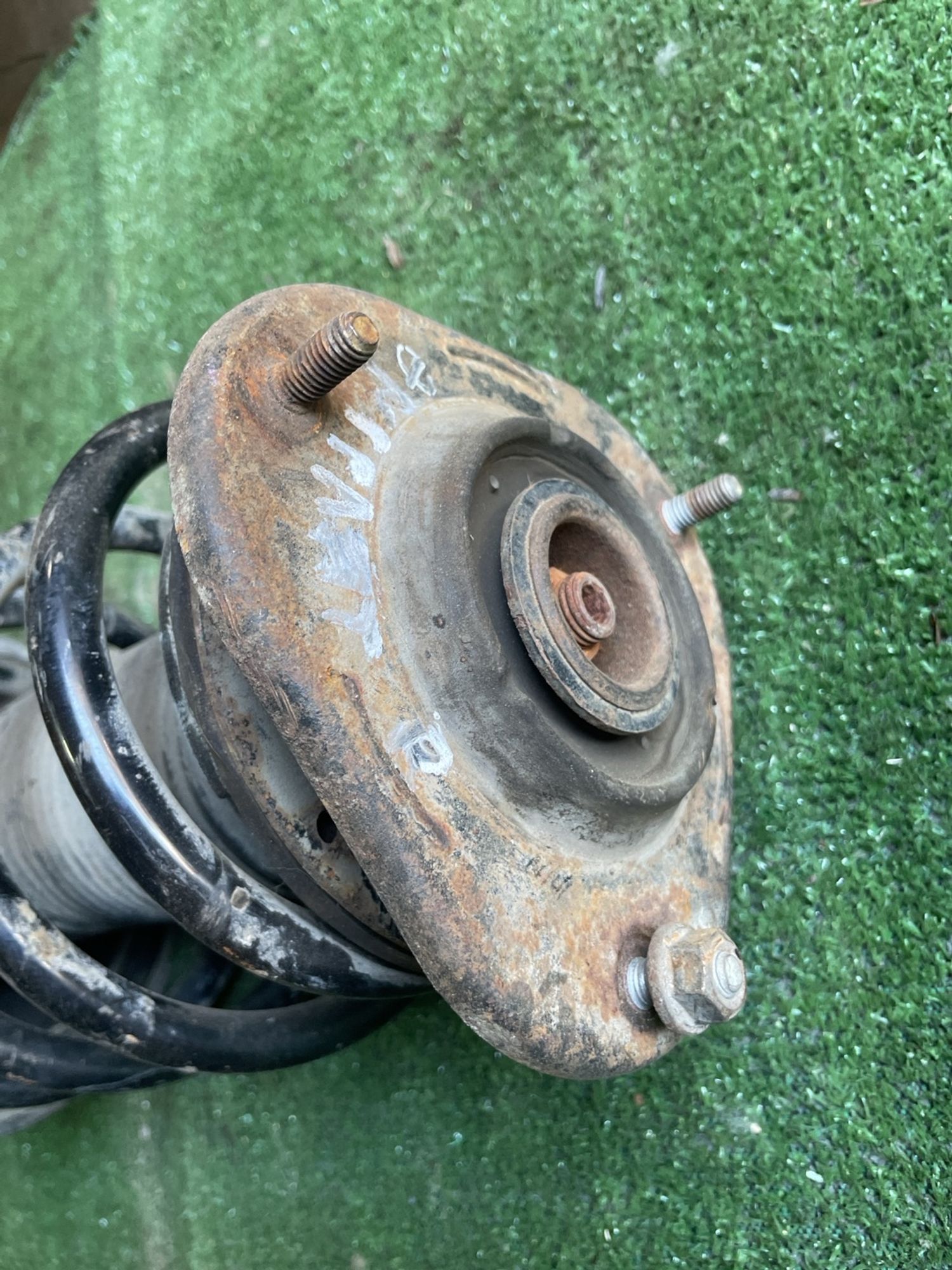 https://gcs.partsauto.market/rn-stockpro.appspot.com/thmbs/userImages/f92b14355489e3b224da6399a17e0798/part/242838a2-ecab-4539-9921-e8875f2ee939_1747993849377.jpg