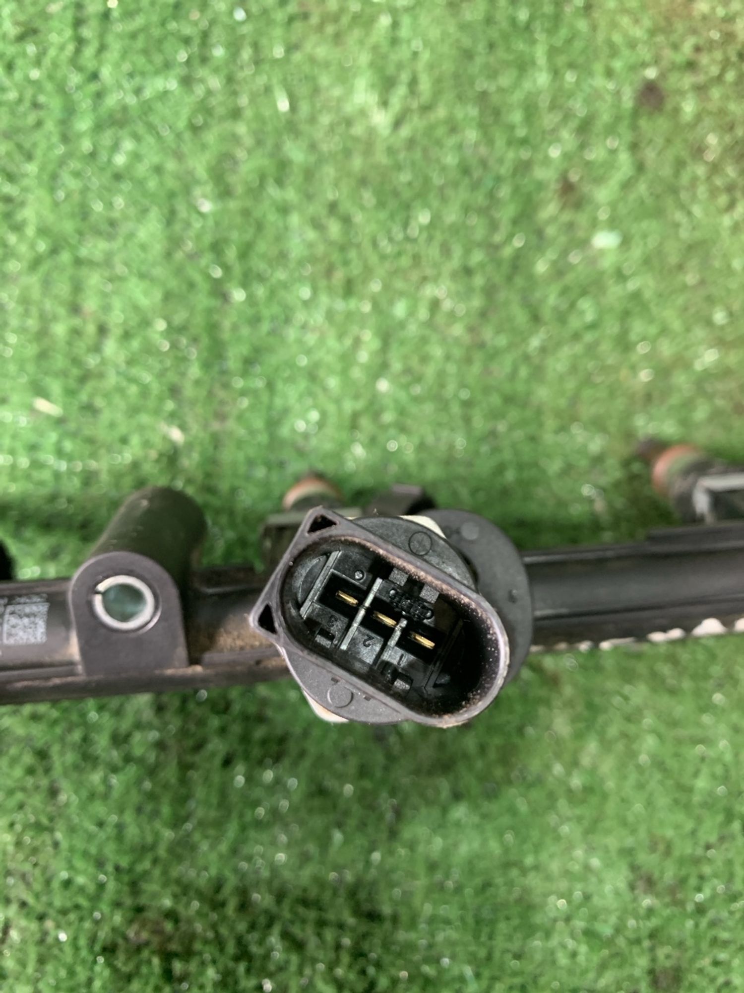 https://gcs.partsauto.market/rn-stockpro.appspot.com/thmbs/userImages/f92b14355489e3b224da6399a17e0798/part/24c75540-7c86-4a19-ad99-2d85b4895663_1747732085667.jpg