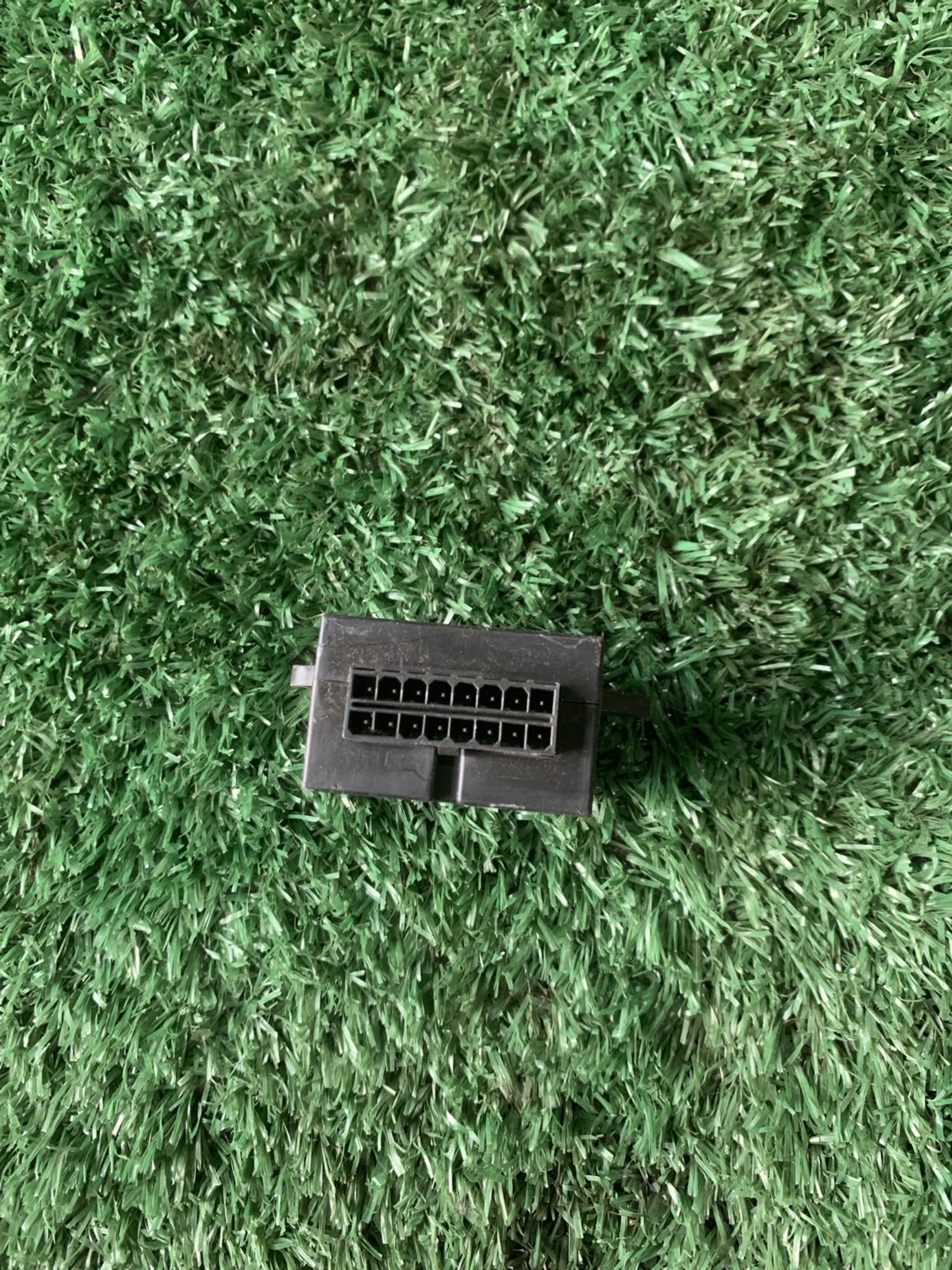 https://gcs.partsauto.market/rn-stockpro.appspot.com/thmbs/userImages/f92b14355489e3b224da6399a17e0798/part/3355bb16-6340-45f7-9dae-e1cfaa24dafe_1750427132198.jpg