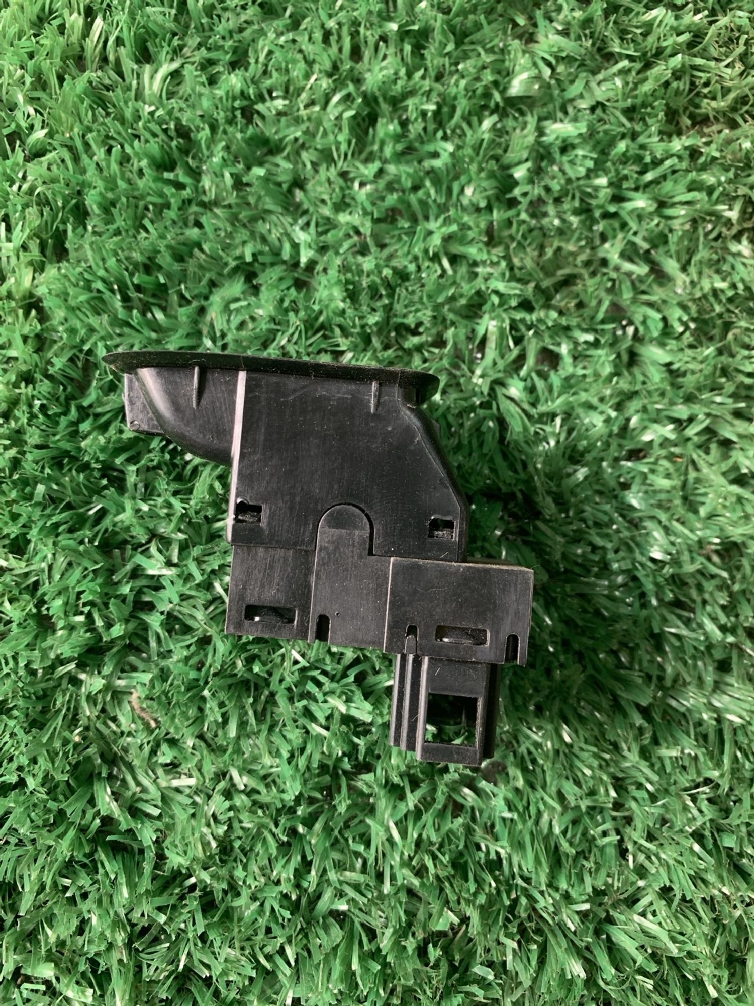 https://gcs.partsauto.market/rn-stockpro.appspot.com/thmbs/userImages/f92b14355489e3b224da6399a17e0798/part/3775b863-0b38-41b1-9b29-c9b8d2618f82_1749887812729.jpg