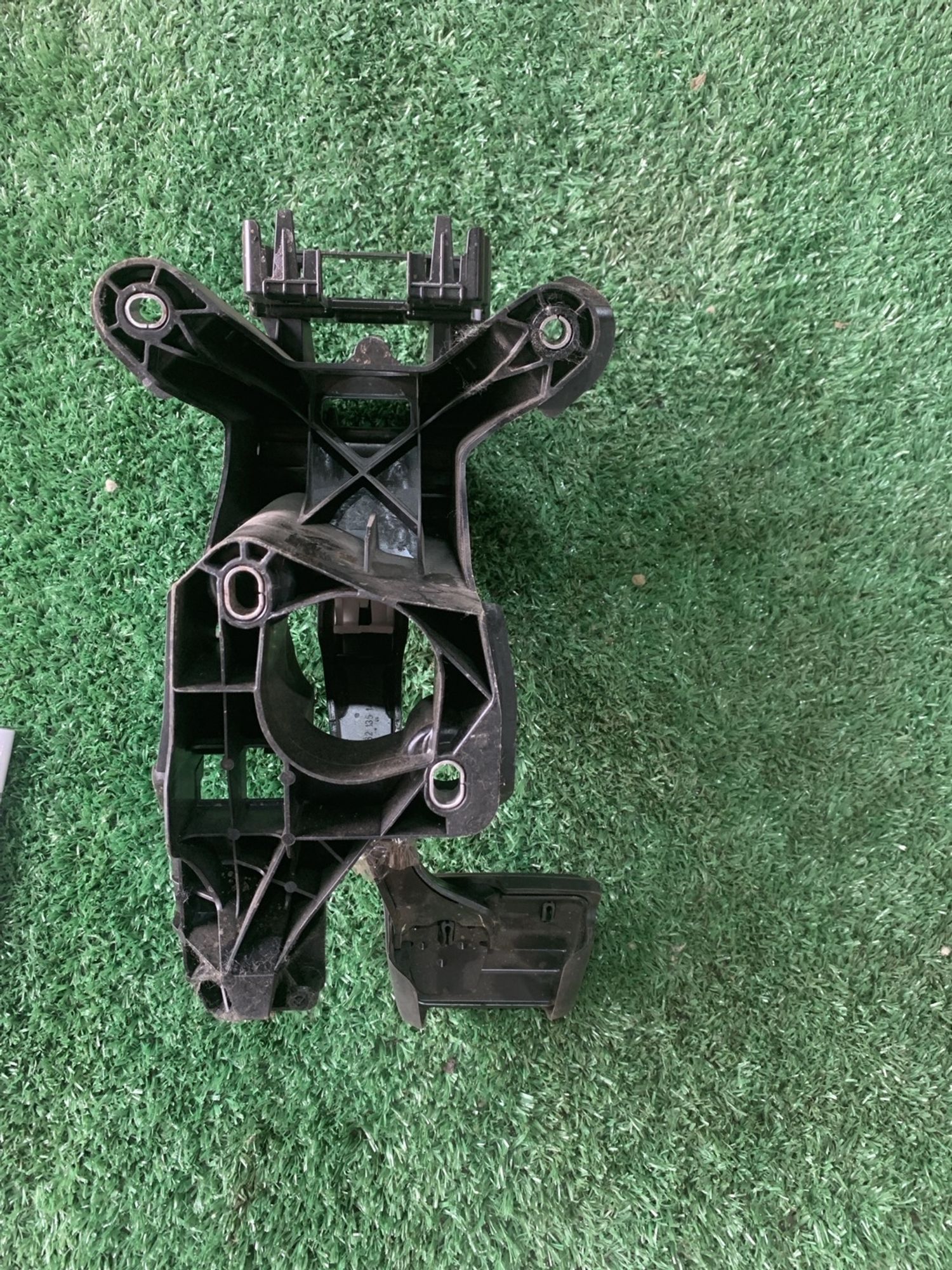 https://gcs.partsauto.market/rn-stockpro.appspot.com/thmbs/userImages/f92b14355489e3b224da6399a17e0798/part/3d3381ba-14a9-48df-b2b9-3db3e0d46f47_1749712549710.jpg