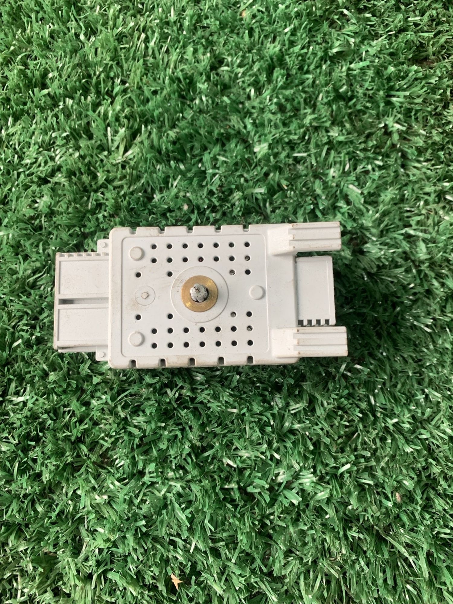 https://gcs.partsauto.market/rn-stockpro.appspot.com/thmbs/userImages/f92b14355489e3b224da6399a17e0798/part/3dd02e48-9891-4b32-ae3c-b306c1bad645_1749983717177.jpg