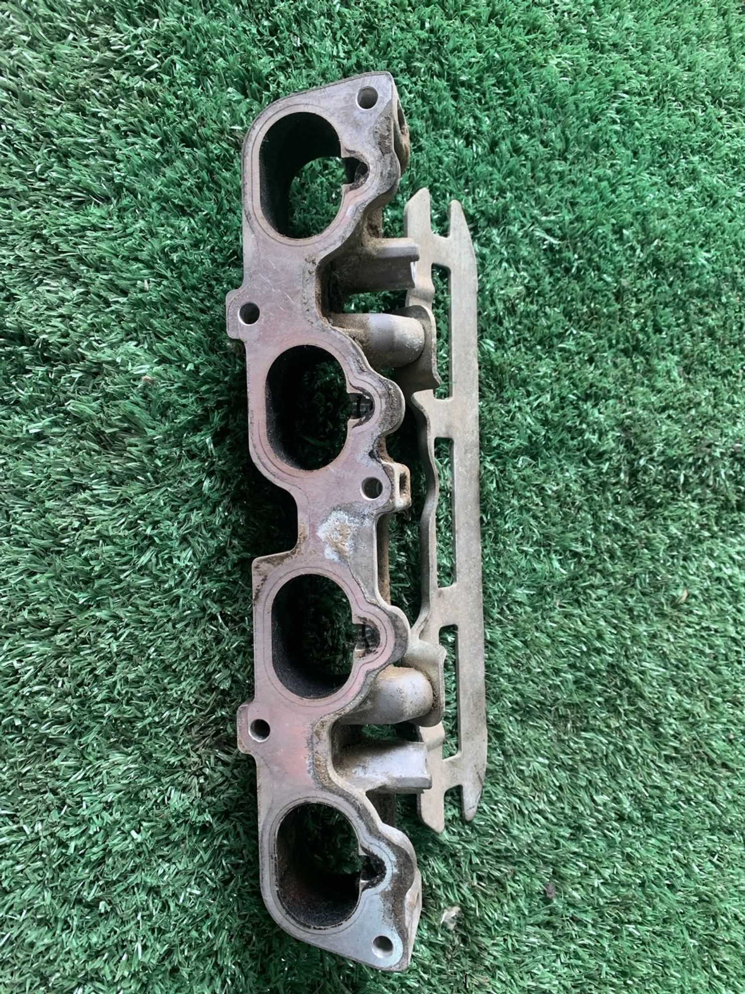 https://gcs.partsauto.market/rn-stockpro.appspot.com/thmbs/userImages/f92b14355489e3b224da6399a17e0798/part/3f454322-f682-4148-92e4-bef370ba5d5e_1749732661763.jpg