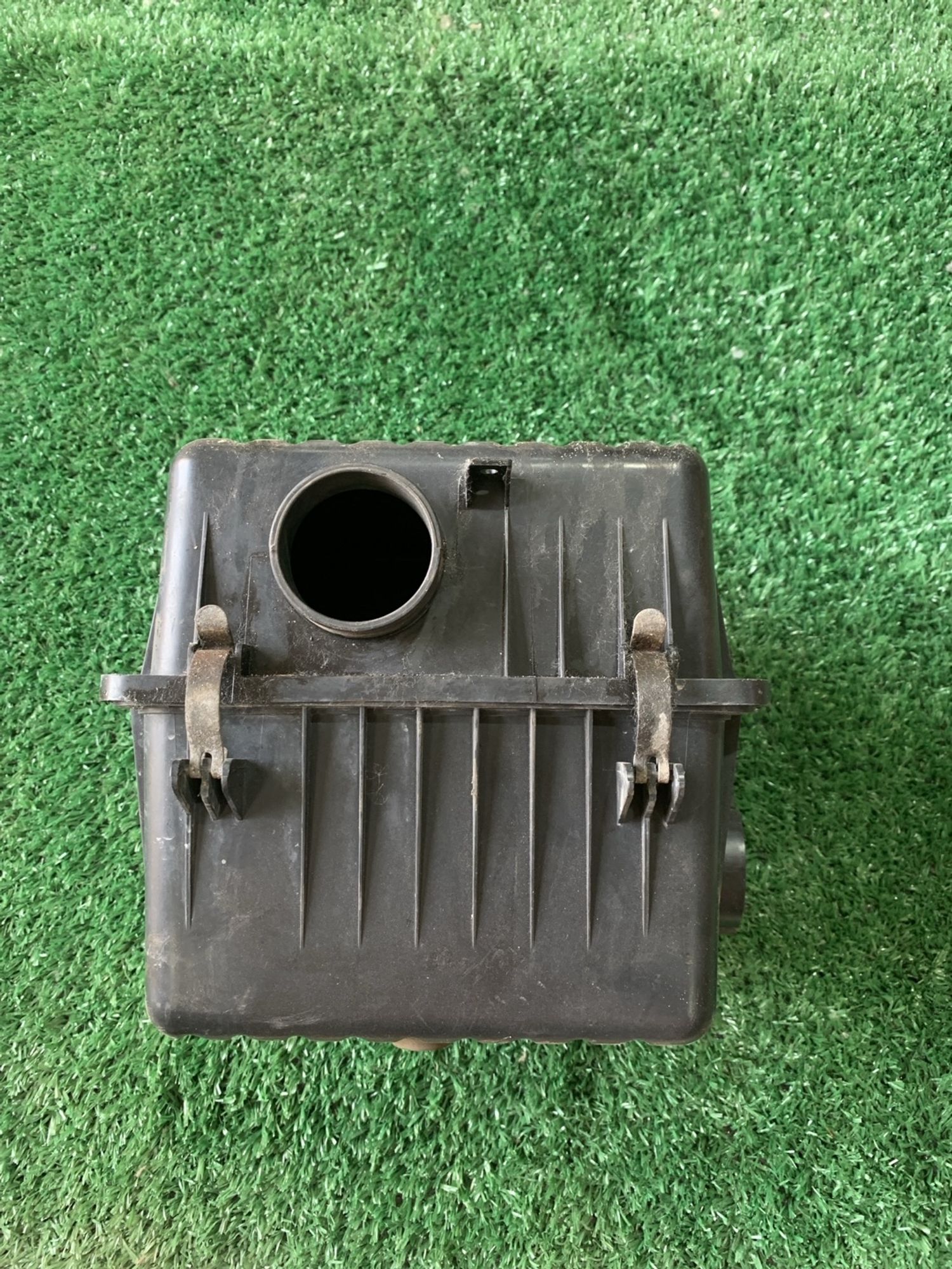 https://gcs.partsauto.market/rn-stockpro.appspot.com/thmbs/userImages/f92b14355489e3b224da6399a17e0798/part/3f51cee7-c56b-4371-9cf8-a9b73bb9c3c4_1748693595481.jpg