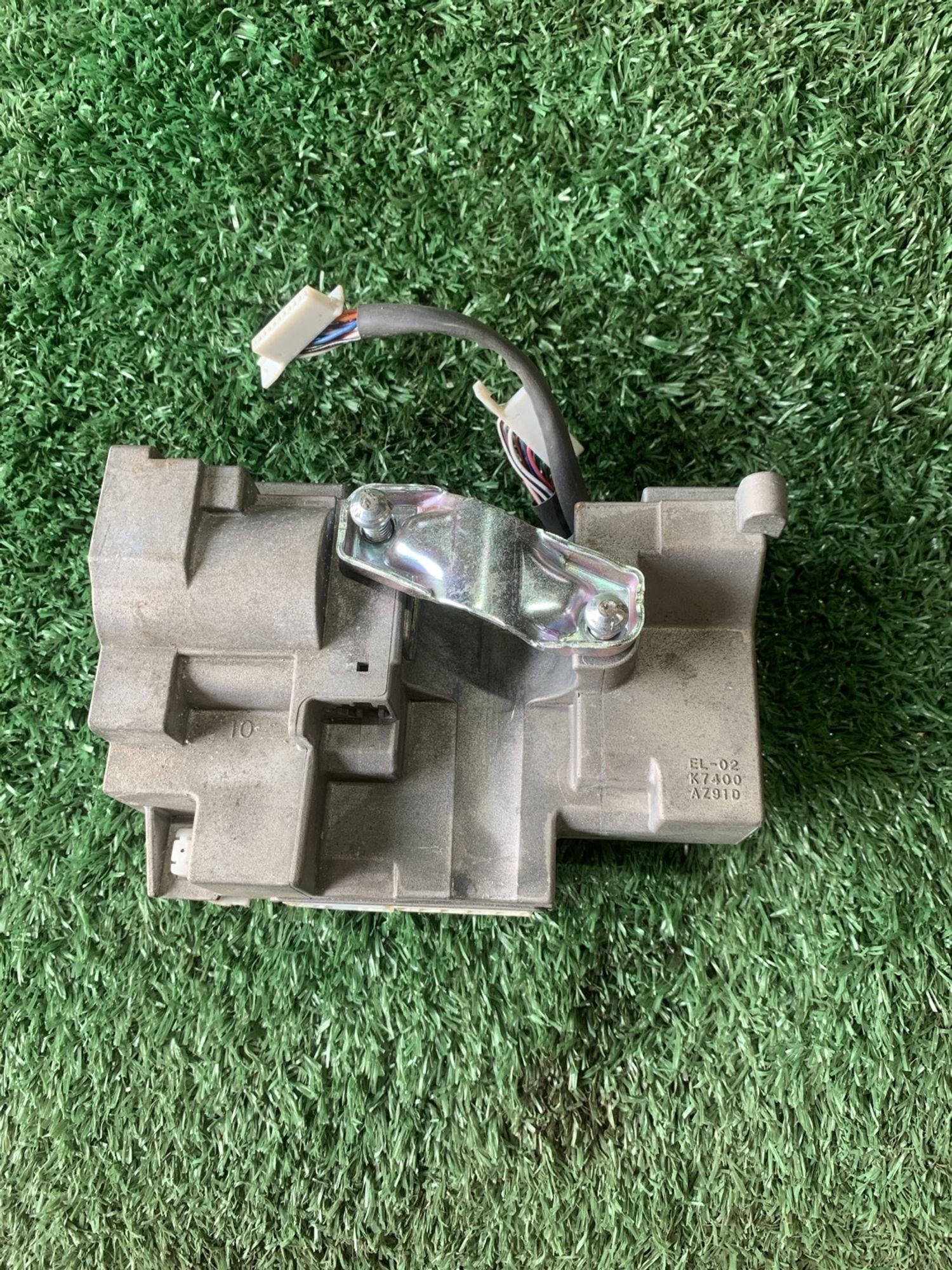 https://gcs.partsauto.market/rn-stockpro.appspot.com/thmbs/userImages/f92b14355489e3b224da6399a17e0798/part/454058fa-eae5-4fcb-aadd-19fb35bd803f_1750425788041.jpg