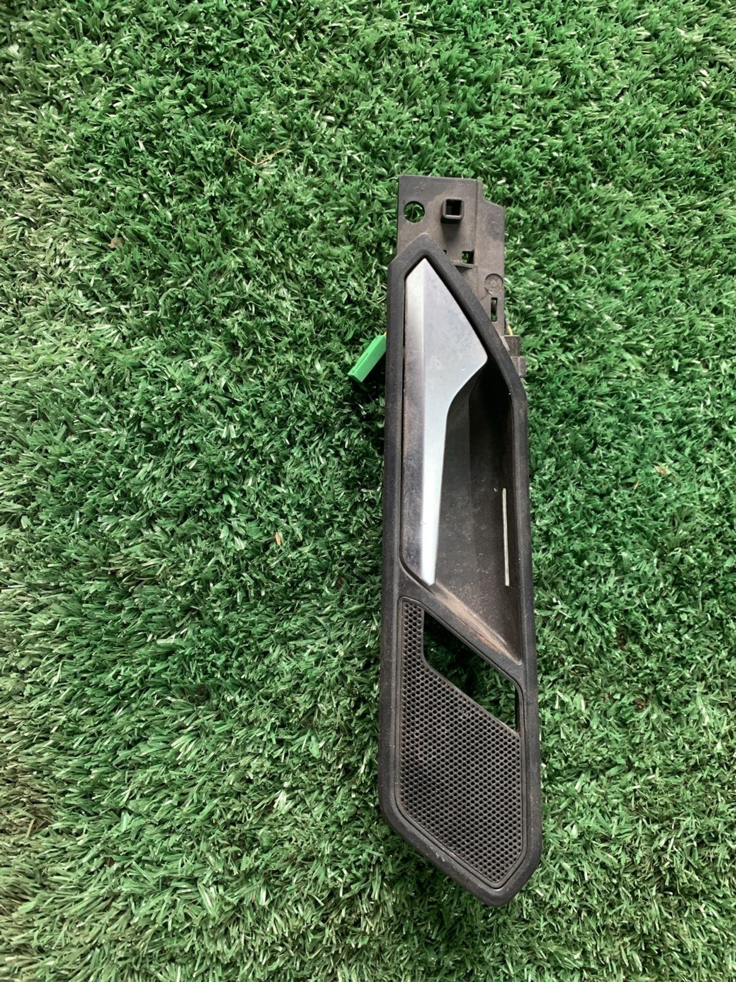 https://gcs.partsauto.market/rn-stockpro.appspot.com/thmbs/userImages/f92b14355489e3b224da6399a17e0798/part/464cce6a-0cea-4522-8058-c8d64ae80a79_1749986378608.jpg