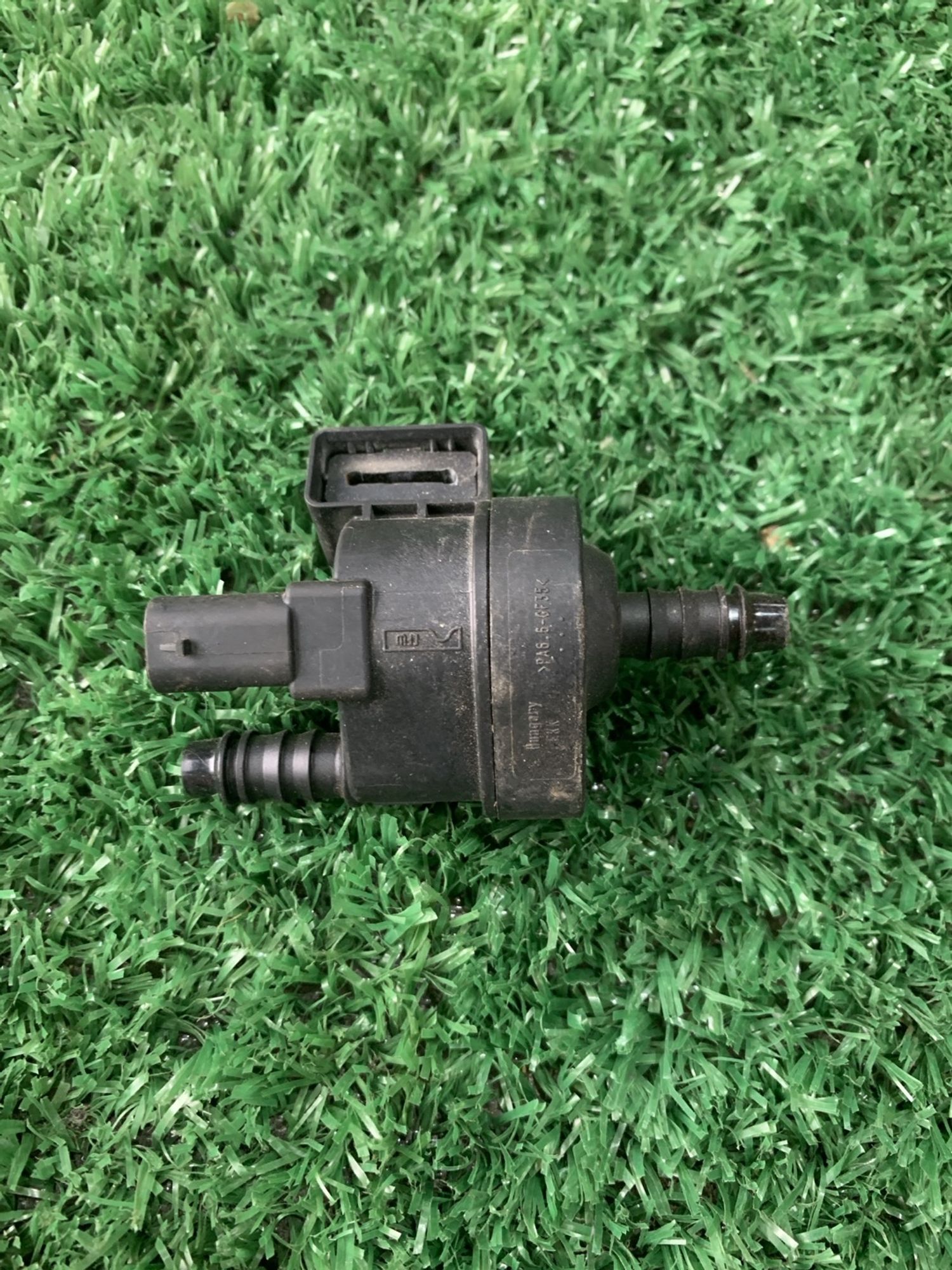 https://gcs.partsauto.market/rn-stockpro.appspot.com/thmbs/userImages/f92b14355489e3b224da6399a17e0798/part/4964b9de-bd3d-4f94-bf0f-d37b7ce4a96e_1749978134428.jpg