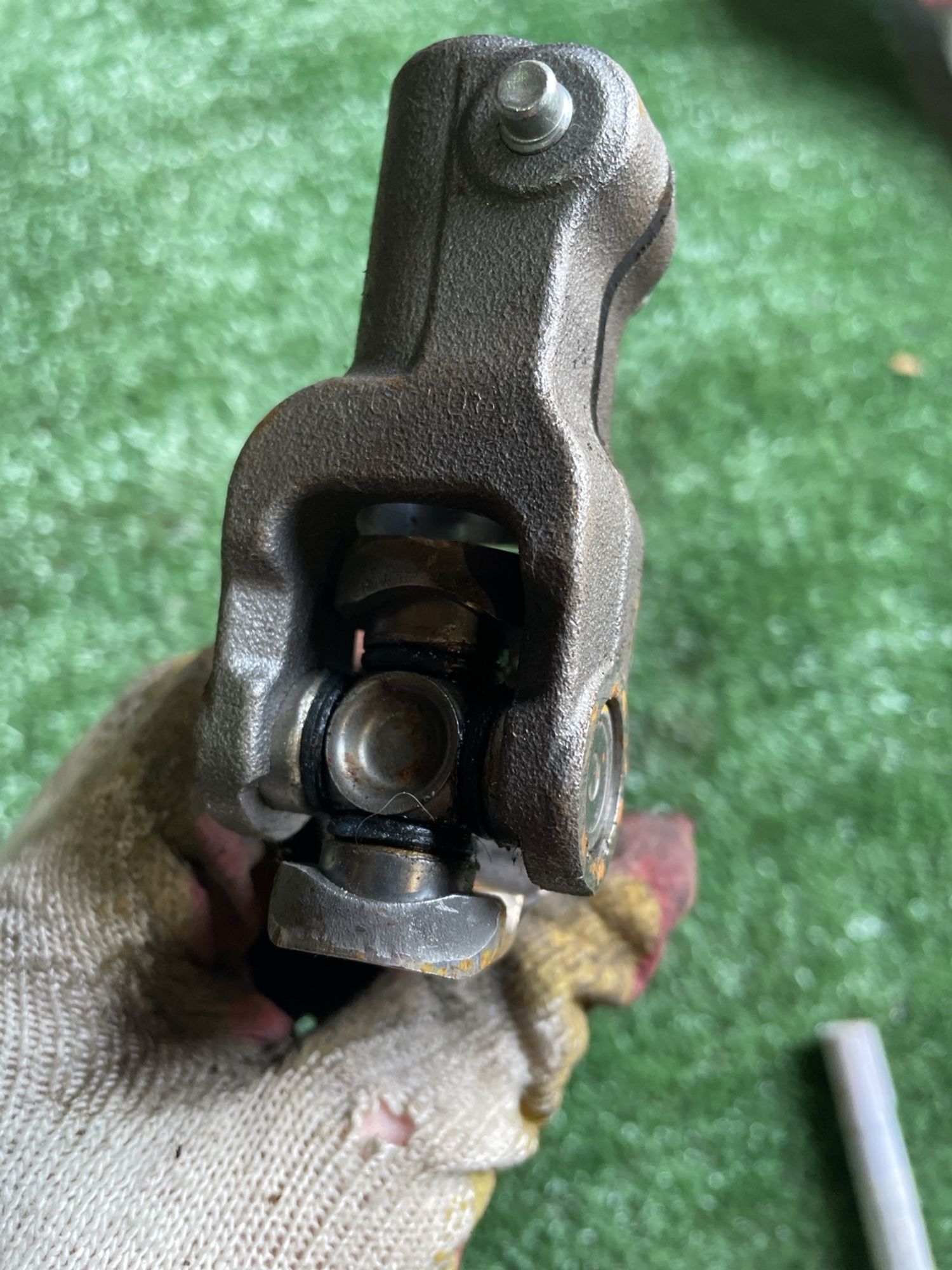 https://gcs.partsauto.market/rn-stockpro.appspot.com/thmbs/userImages/f92b14355489e3b224da6399a17e0798/part/4b45c202-9ff6-4fee-8c60-39cdab312cf5_1747116761684.jpg