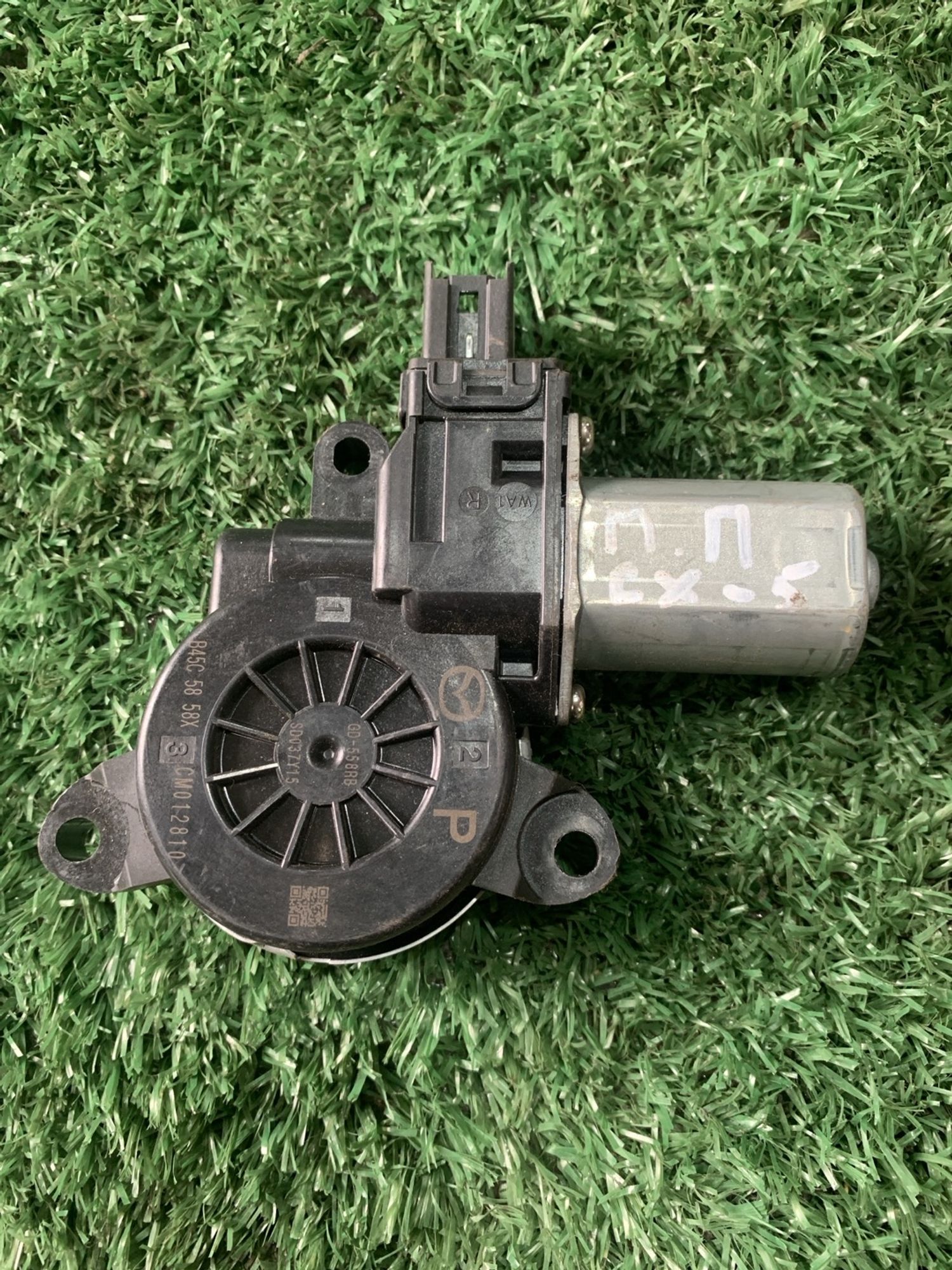 https://gcs.partsauto.market/rn-stockpro.appspot.com/thmbs/userImages/f92b14355489e3b224da6399a17e0798/part/544ad849-b3e0-448a-9af4-7c8e50b1f6a1_1750495154132.jpg