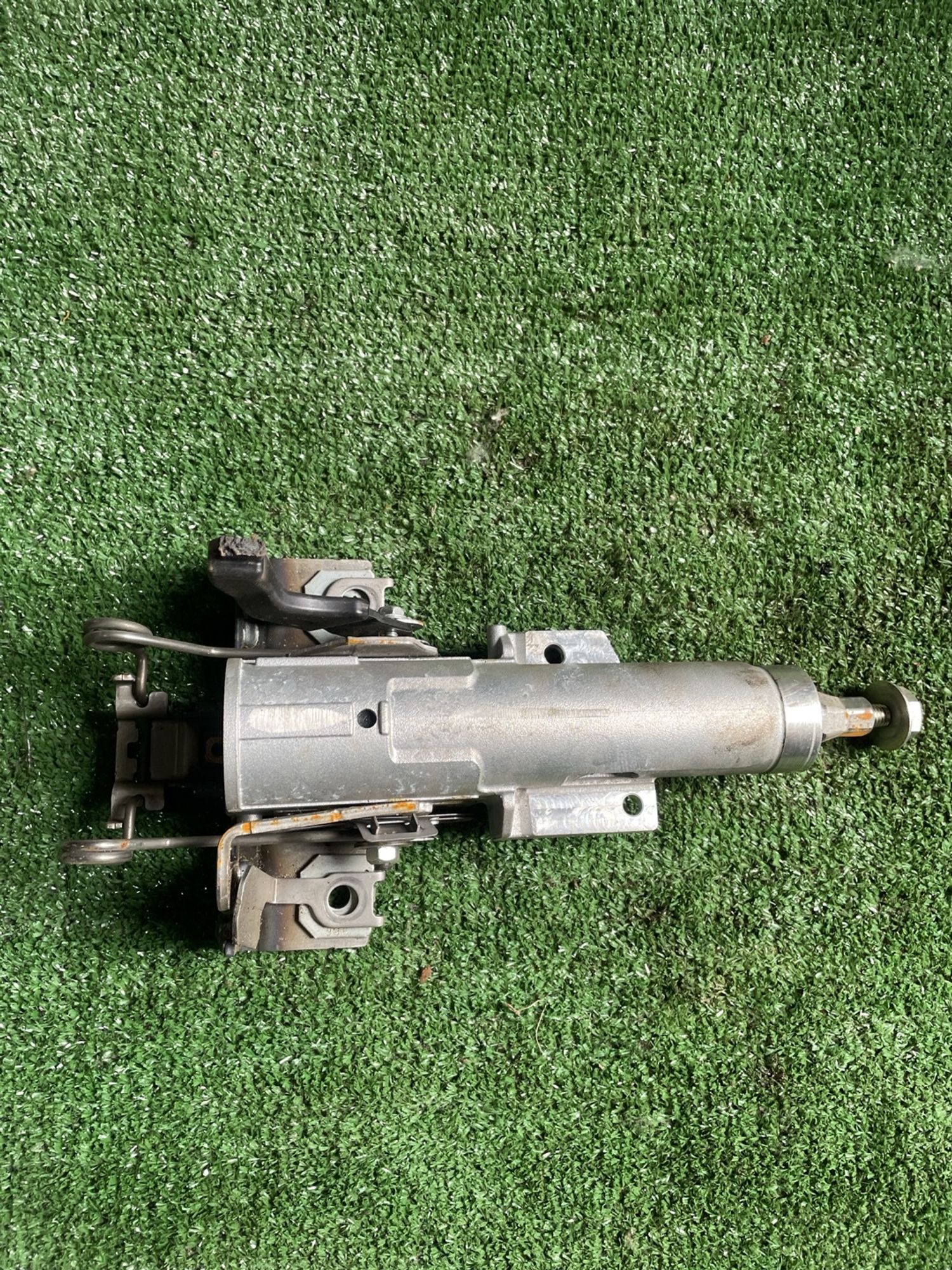 https://gcs.partsauto.market/rn-stockpro.appspot.com/thmbs/userImages/f92b14355489e3b224da6399a17e0798/part/57118b93-3a1d-4f81-9055-c5e414bafbde_1747128599046.jpg