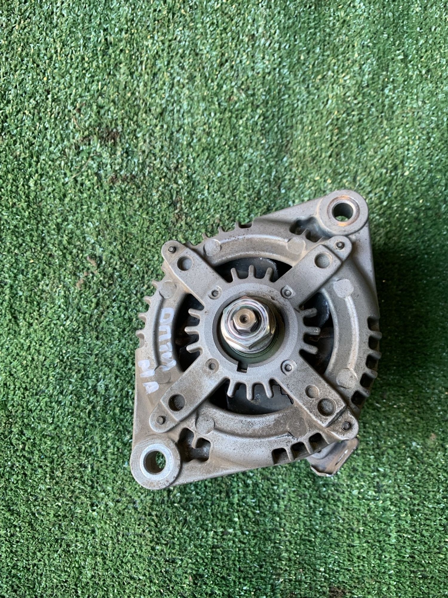 https://gcs.partsauto.market/rn-stockpro.appspot.com/thmbs/userImages/f92b14355489e3b224da6399a17e0798/part/6424d880-7ce7-463c-946f-a56c33c1735c_1748152068844.jpg
