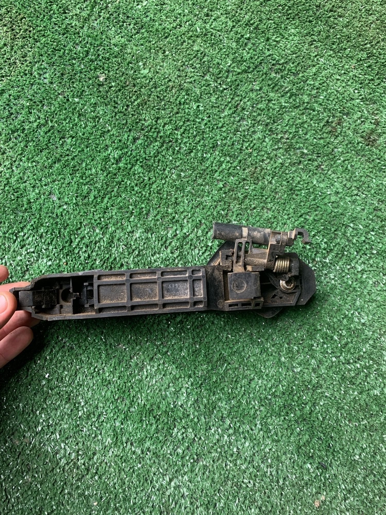 https://gcs.partsauto.market/rn-stockpro.appspot.com/thmbs/userImages/f92b14355489e3b224da6399a17e0798/part/64680bf3-86ee-4848-8419-57ce088e3011_1747489125595.jpg