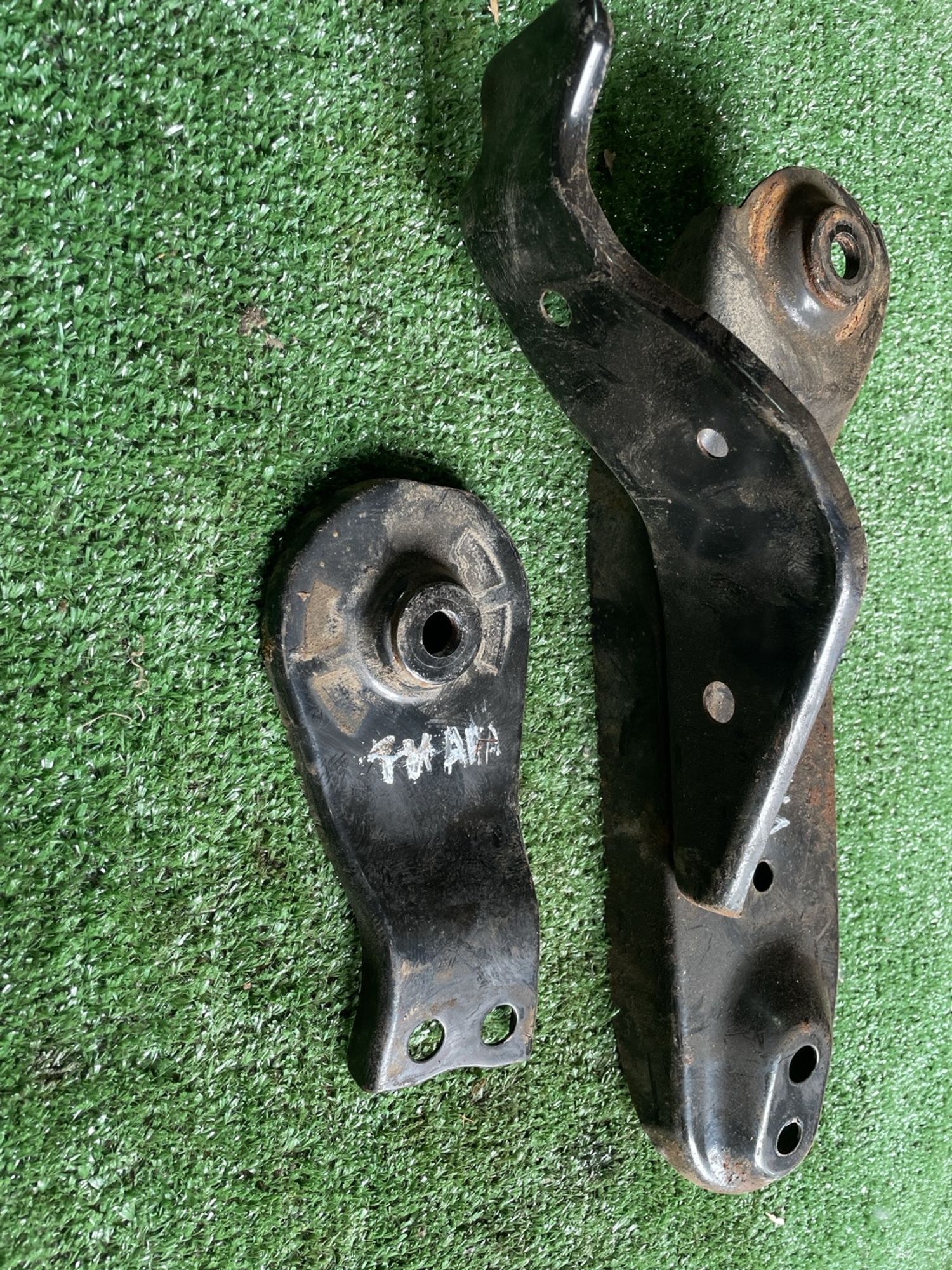 https://gcs.partsauto.market/rn-stockpro.appspot.com/thmbs/userImages/f92b14355489e3b224da6399a17e0798/part/65707c0d-fa7a-4e6e-b57e-dade0833401d_1747136051082.jpg