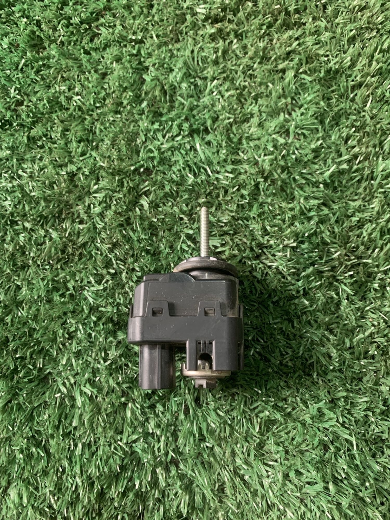 https://gcs.partsauto.market/rn-stockpro.appspot.com/thmbs/userImages/f92b14355489e3b224da6399a17e0798/part/67c100cf-b22d-498d-bc33-783ba9b311d5_1750486690746.jpg