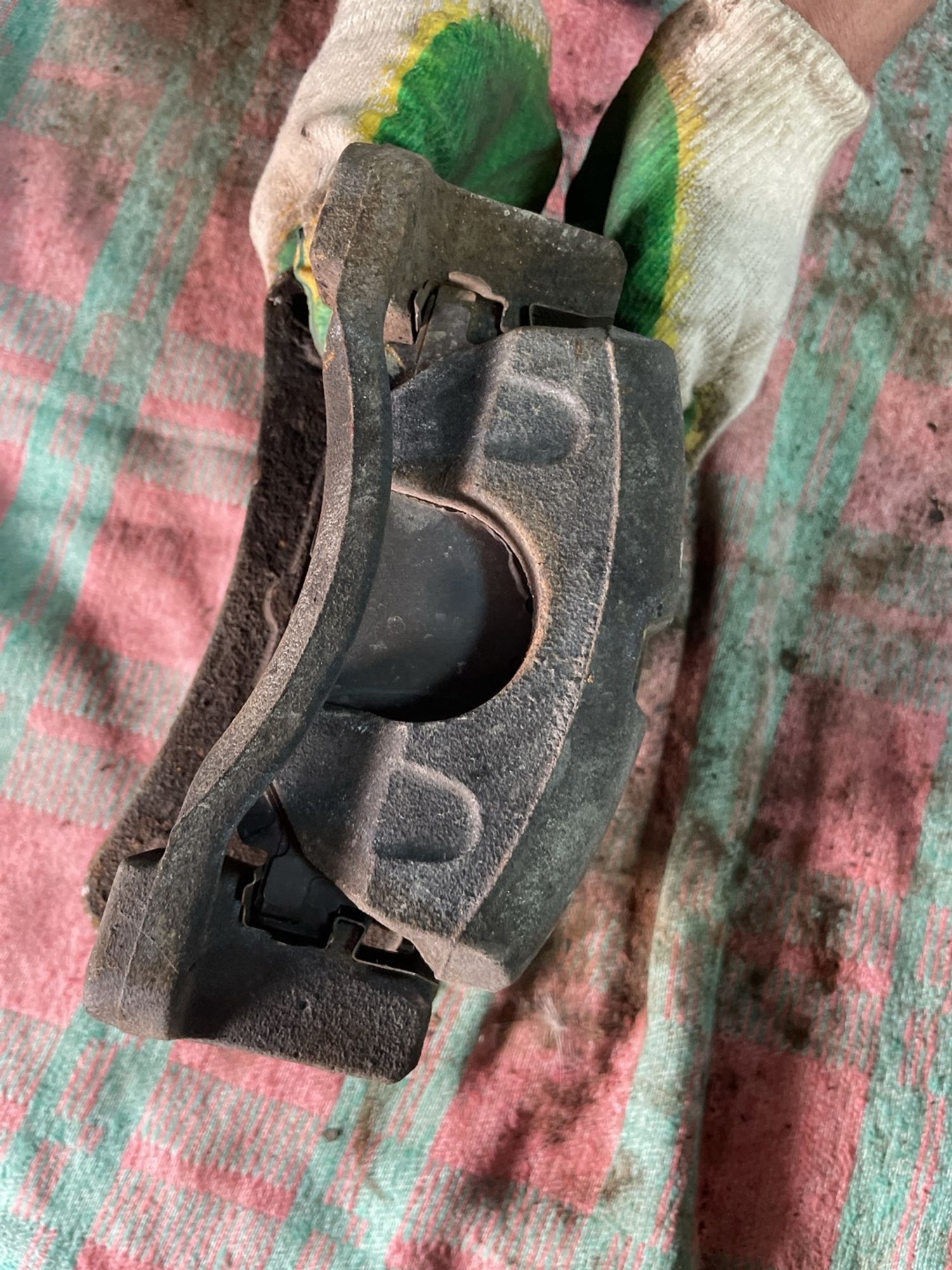 https://gcs.partsauto.market/rn-stockpro.appspot.com/thmbs/userImages/f92b14355489e3b224da6399a17e0798/part/6871100e-8b6a-42d1-9c86-d75555273caf_1746279189031.jpg