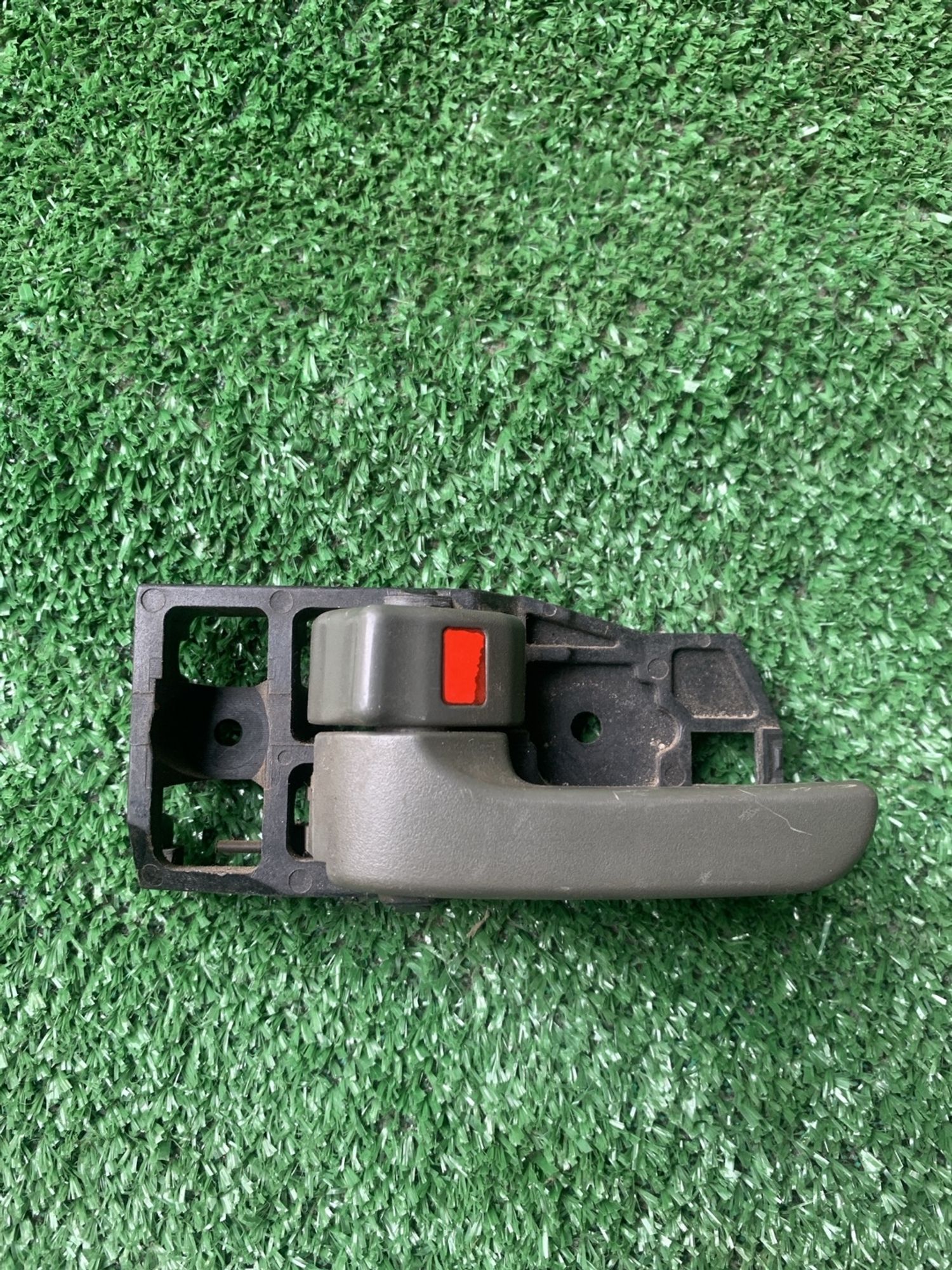 https://gcs.partsauto.market/rn-stockpro.appspot.com/thmbs/userImages/f92b14355489e3b224da6399a17e0798/part/6b064d22-ad82-44f4-9931-38ed0ab691fc_1747481927010.jpg