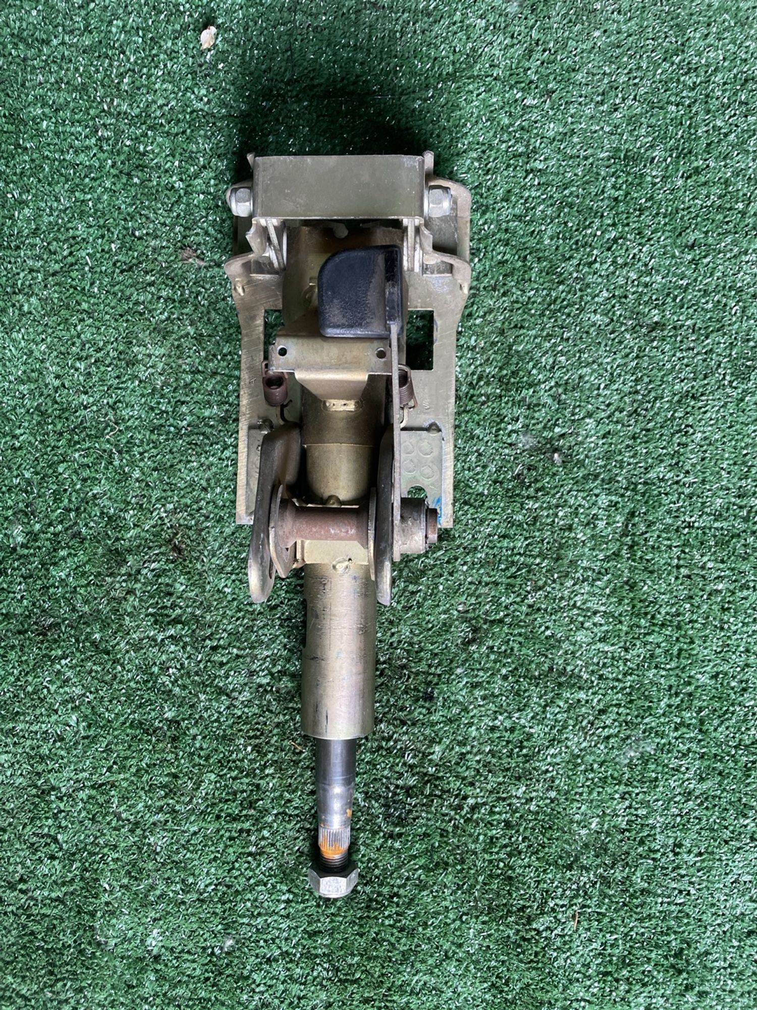 https://gcs.partsauto.market/rn-stockpro.appspot.com/thmbs/userImages/f92b14355489e3b224da6399a17e0798/part/6bd08b40-d9bf-471d-b1d4-1479acbae805_1747129846749.jpg