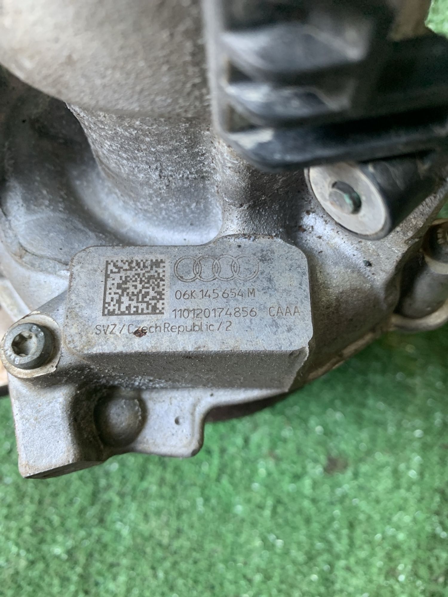 https://gcs.partsauto.market/rn-stockpro.appspot.com/thmbs/userImages/f92b14355489e3b224da6399a17e0798/part/6ff9646f-bf13-4ec4-aefe-fa8302a6c436_1748177799123.jpg