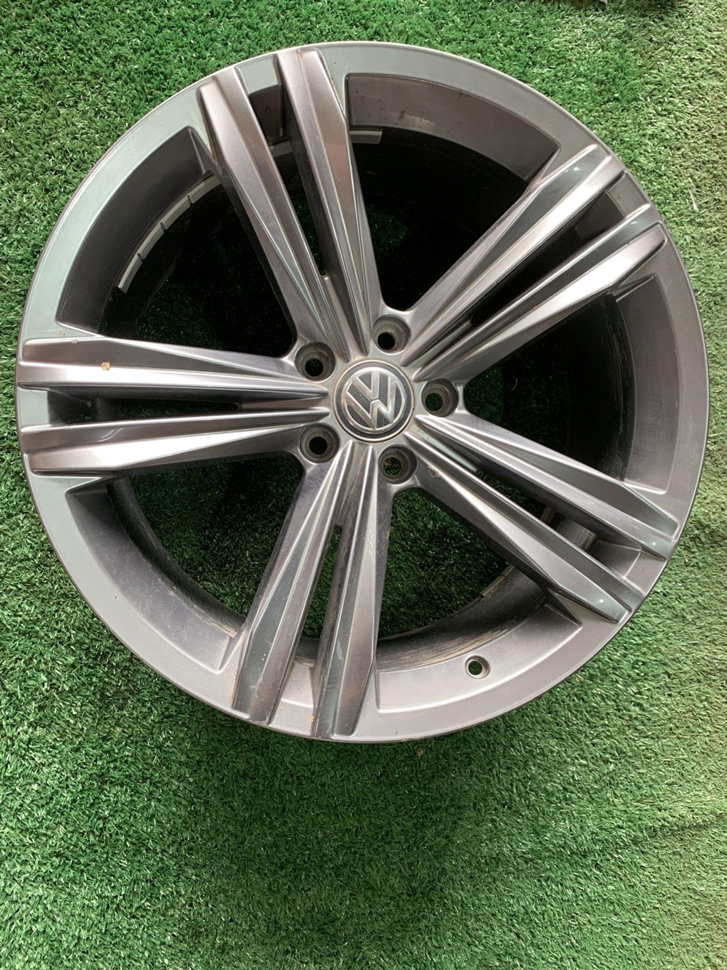 https://gcs.partsauto.market/rn-stockpro.appspot.com/thmbs/userImages/f92b14355489e3b224da6399a17e0798/part/714265ba-d04d-4a13-bd05-47652e1646e5_1750067558592.jpg