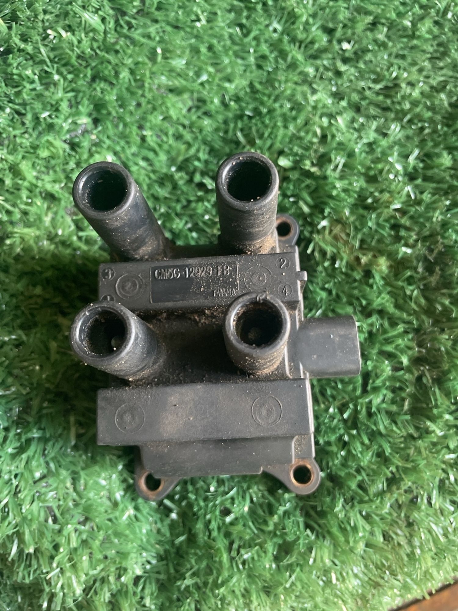 https://gcs.partsauto.market/rn-stockpro.appspot.com/thmbs/userImages/f92b14355489e3b224da6399a17e0798/part/72942215-6c60-4a58-9e51-50b1fb497e52_1749623393463.jpg