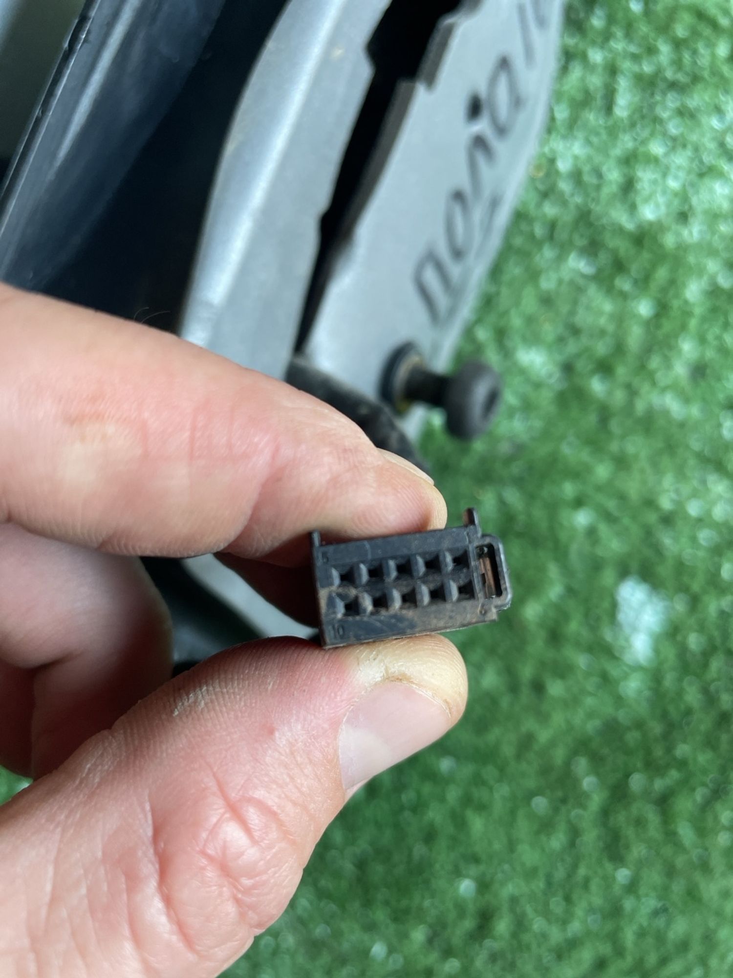 https://gcs.partsauto.market/rn-stockpro.appspot.com/thmbs/userImages/f92b14355489e3b224da6399a17e0798/part/75d0d64f-6b19-4797-b616-5ca199c10524_1747058754993.jpg