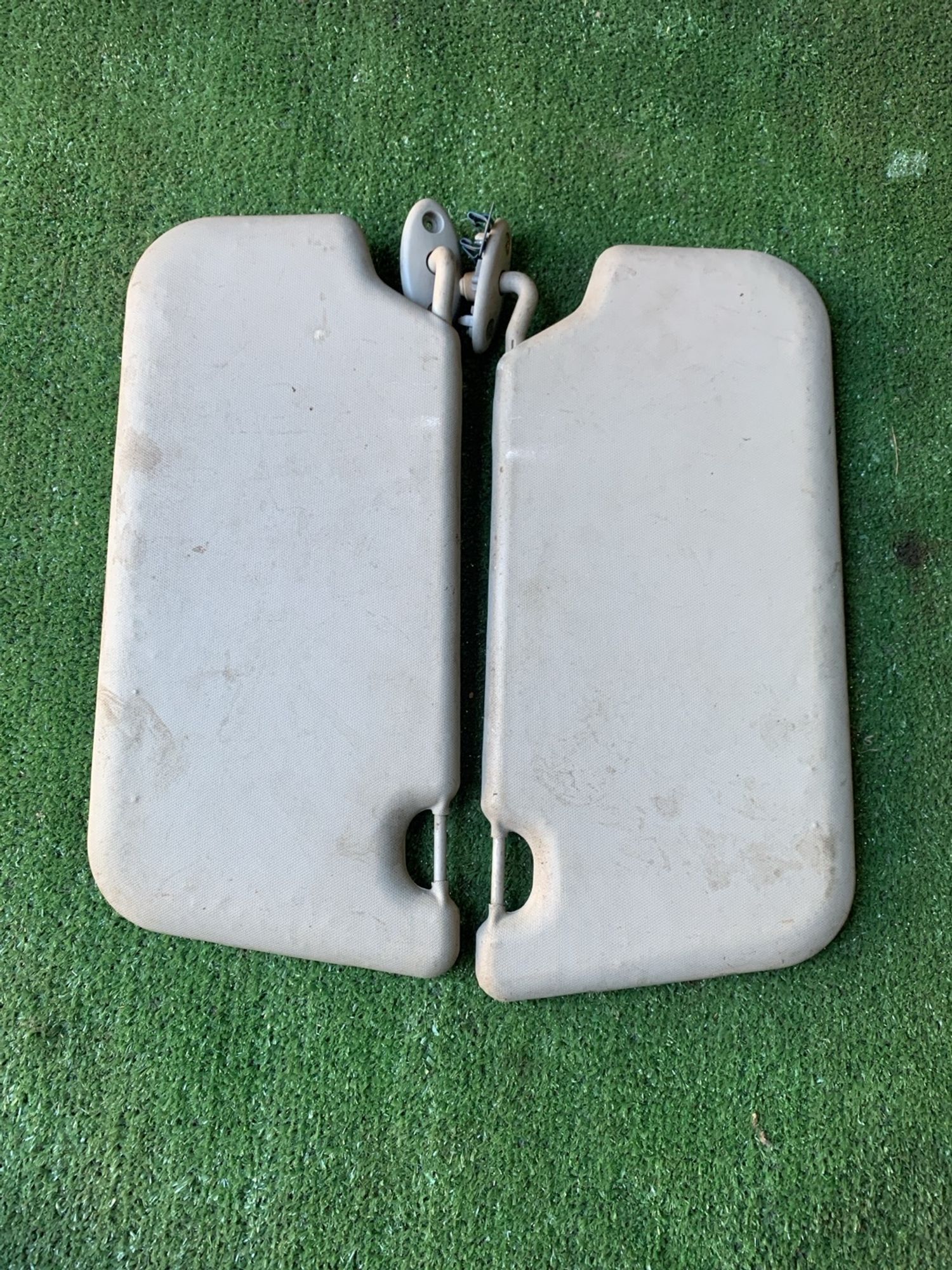 https://gcs.partsauto.market/rn-stockpro.appspot.com/thmbs/userImages/f92b14355489e3b224da6399a17e0798/part/75eaab79-c403-4b72-849c-7df8b55feb09_1748330176872.jpg