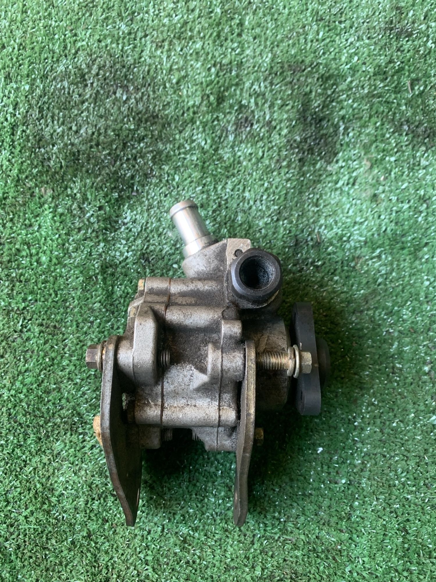https://gcs.partsauto.market/rn-stockpro.appspot.com/thmbs/userImages/f92b14355489e3b224da6399a17e0798/part/76e737d9-01ac-4081-99e2-77bc2fc35c35_1748262571286.jpg
