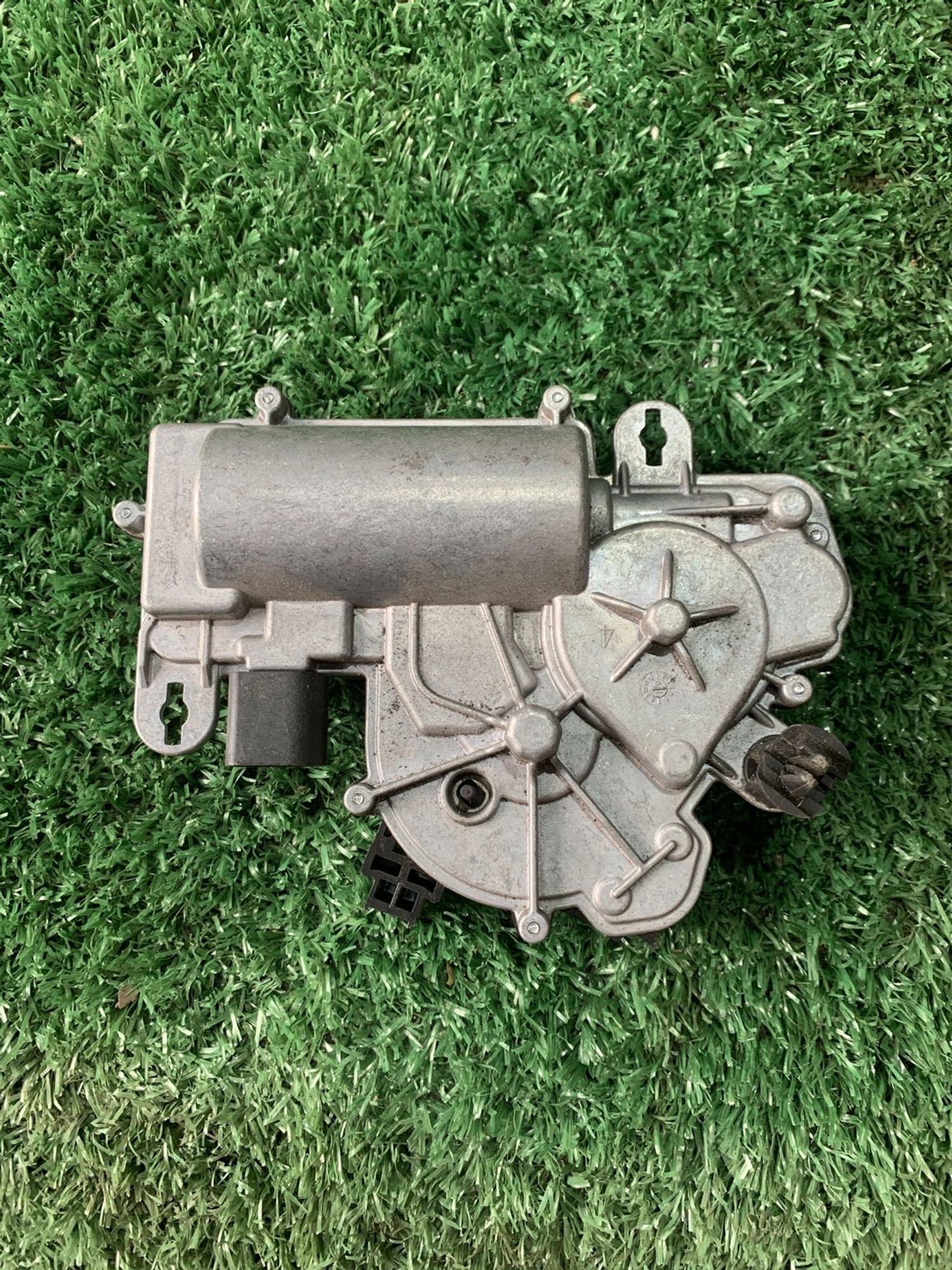 https://gcs.partsauto.market/rn-stockpro.appspot.com/thmbs/userImages/f92b14355489e3b224da6399a17e0798/part/7d68e554-4622-46be-907a-000f4bba85bb_1749984508109.jpg
