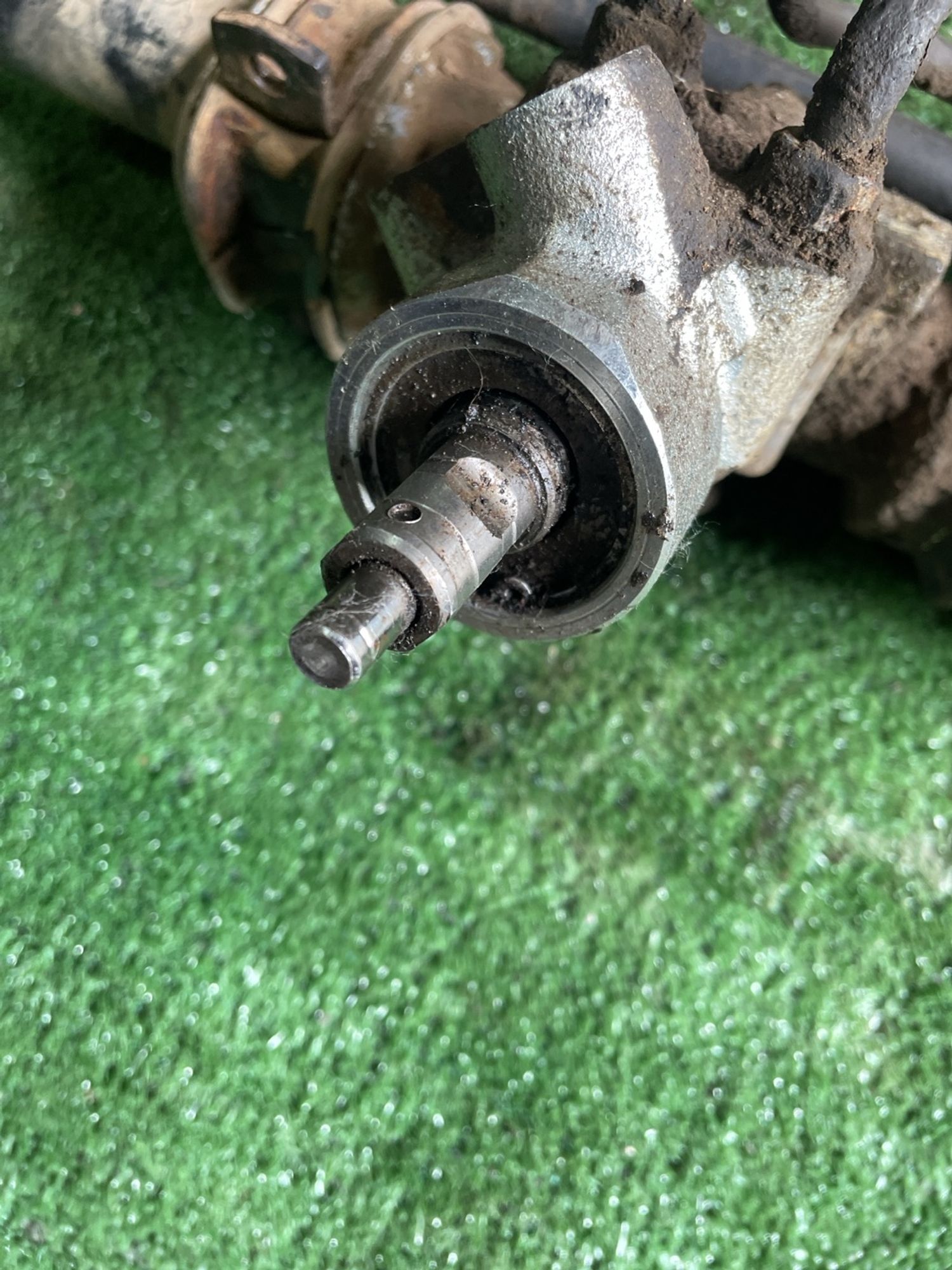 https://gcs.partsauto.market/rn-stockpro.appspot.com/thmbs/userImages/f92b14355489e3b224da6399a17e0798/part/7eb7fbd5-2278-4c2f-8e18-2da775ef12e6_1747300935368.jpg