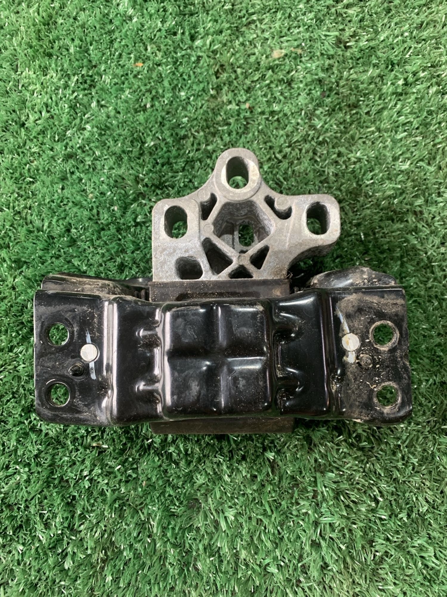 https://gcs.partsauto.market/rn-stockpro.appspot.com/thmbs/userImages/f92b14355489e3b224da6399a17e0798/part/800b80f5-dc66-4b71-961d-fe66fa9c6595_1749984741821.jpg