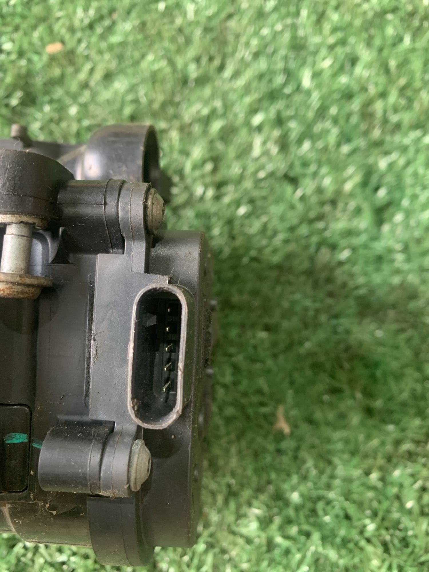 https://gcs.partsauto.market/rn-stockpro.appspot.com/thmbs/userImages/f92b14355489e3b224da6399a17e0798/part/8988f4b9-6a9f-4f28-9c2d-f3c8a4613df0_1749818078294.jpg