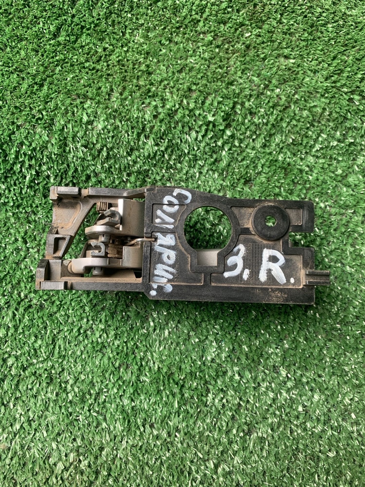 https://gcs.partsauto.market/rn-stockpro.appspot.com/thmbs/userImages/f92b14355489e3b224da6399a17e0798/part/8ae42604-d4f2-4793-bc9a-60c321708d0d_1747480666419.jpg