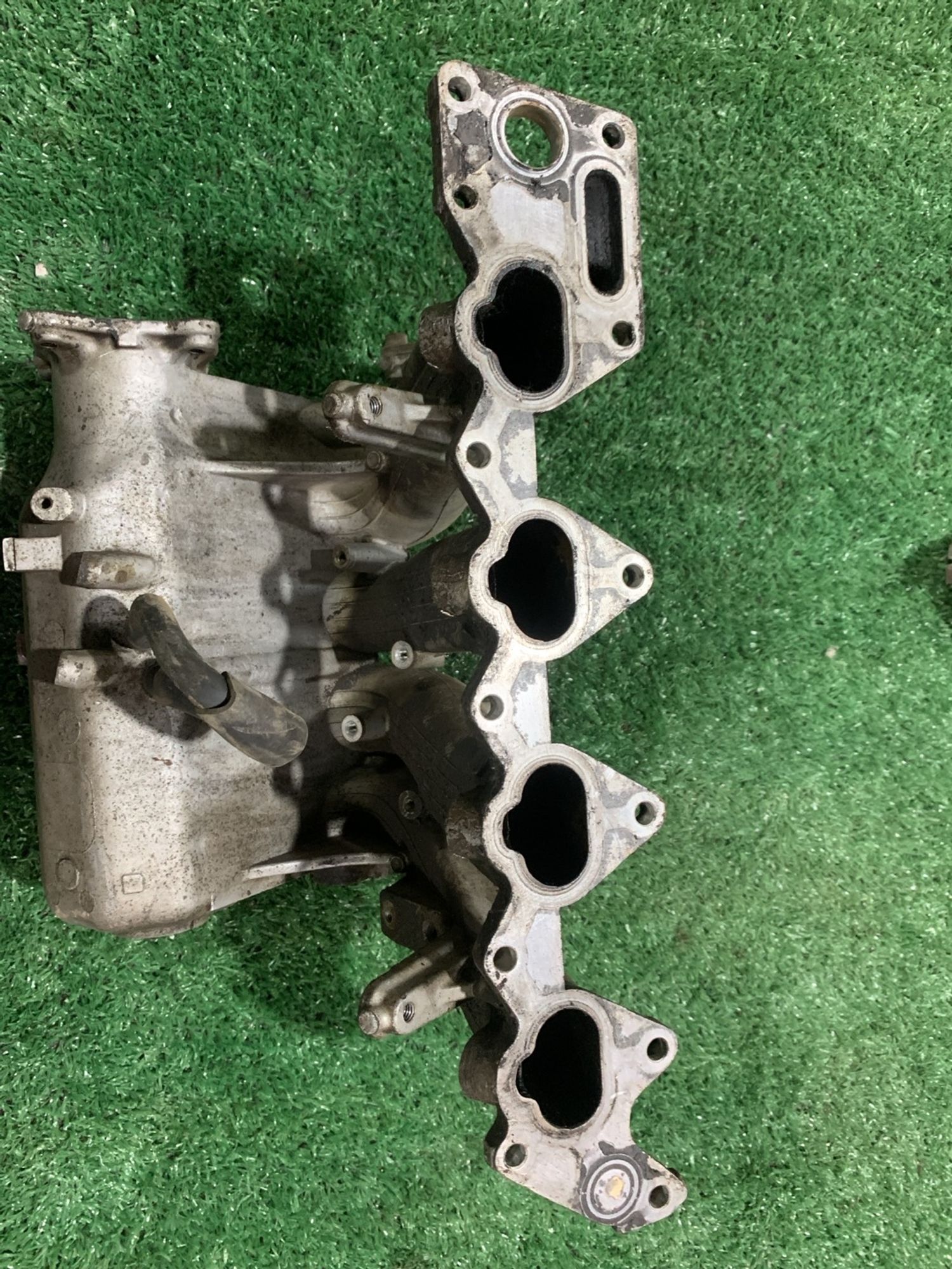 https://gcs.partsauto.market/rn-stockpro.appspot.com/thmbs/userImages/f92b14355489e3b224da6399a17e0798/part/8db10d84-516f-487b-9f71-c2440d896e4c_1749114689248.jpg