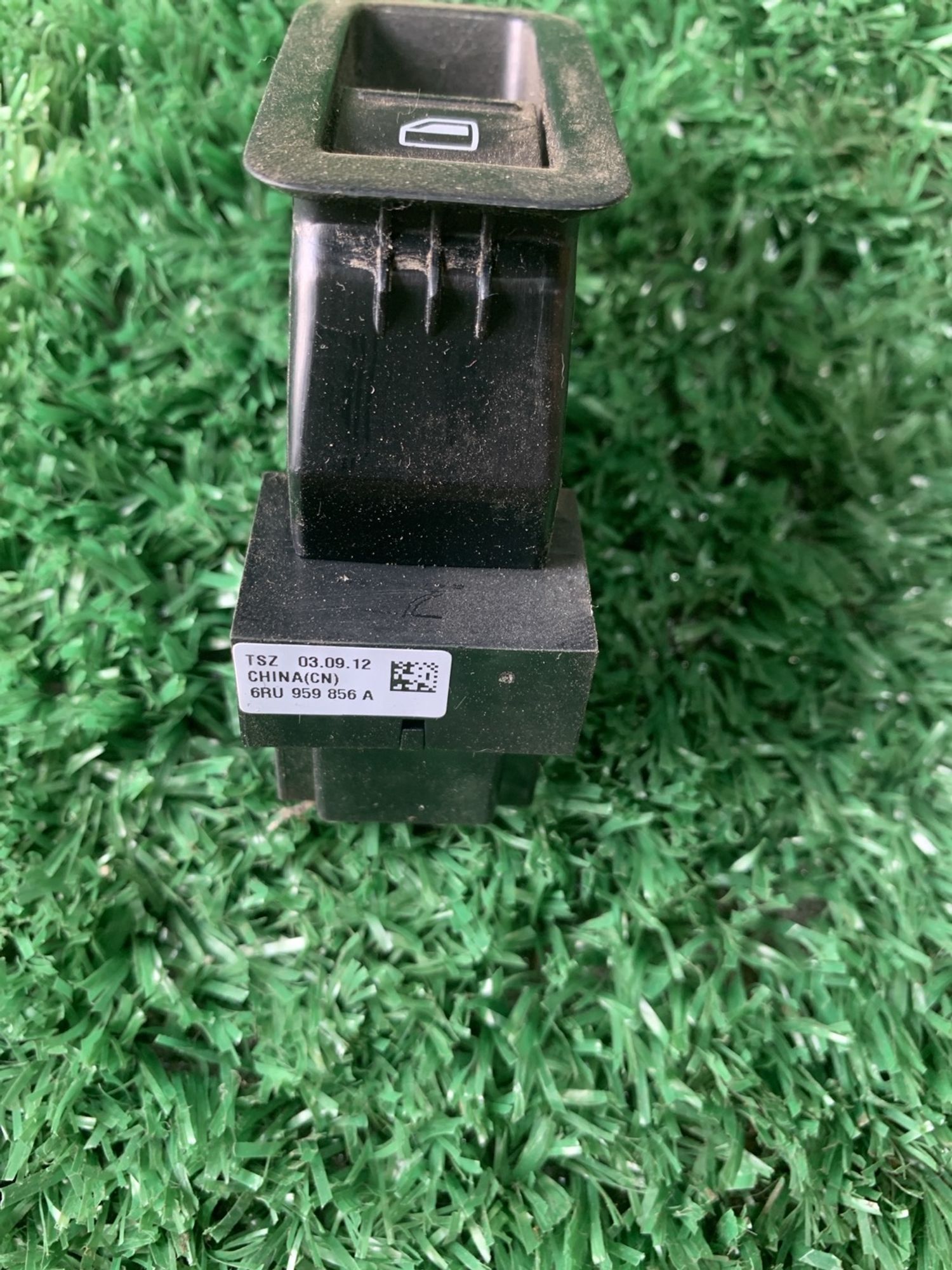 https://gcs.partsauto.market/rn-stockpro.appspot.com/thmbs/userImages/f92b14355489e3b224da6399a17e0798/part/8df666fa-181c-4edb-8c10-2cc8c4437e76_1749887809025.jpg