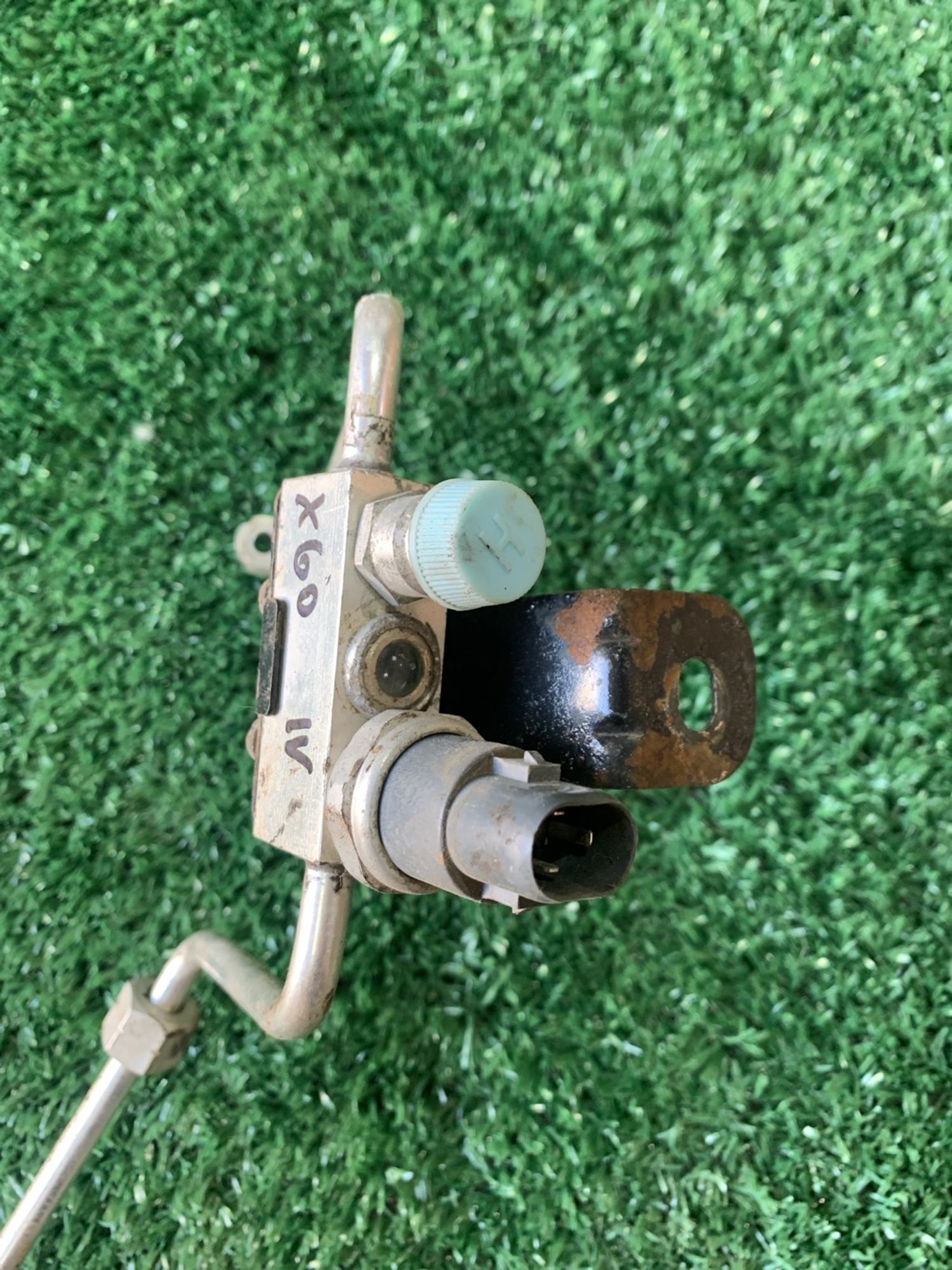 https://gcs.partsauto.market/rn-stockpro.appspot.com/thmbs/userImages/f92b14355489e3b224da6399a17e0798/part/8efb9d66-37c1-4755-a994-d384e75da5ef_1748586158704.jpg