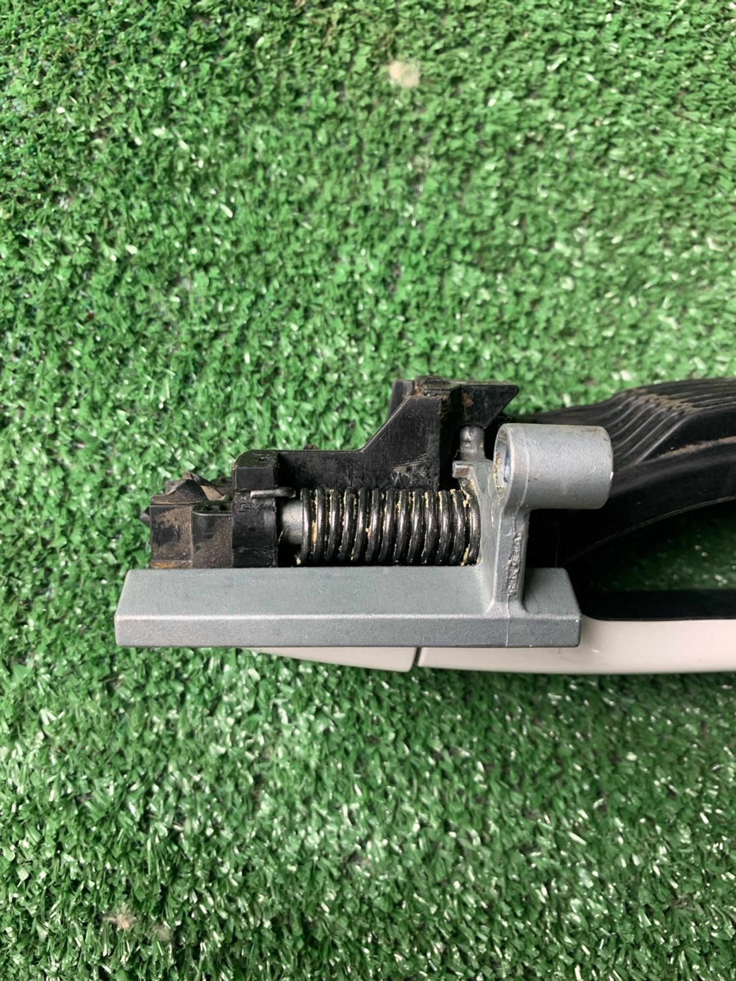 https://gcs.partsauto.market/rn-stockpro.appspot.com/thmbs/userImages/f92b14355489e3b224da6399a17e0798/part/9015b1ca-3b13-45fc-b6c3-b498722a0a6f_1747557584663.jpg