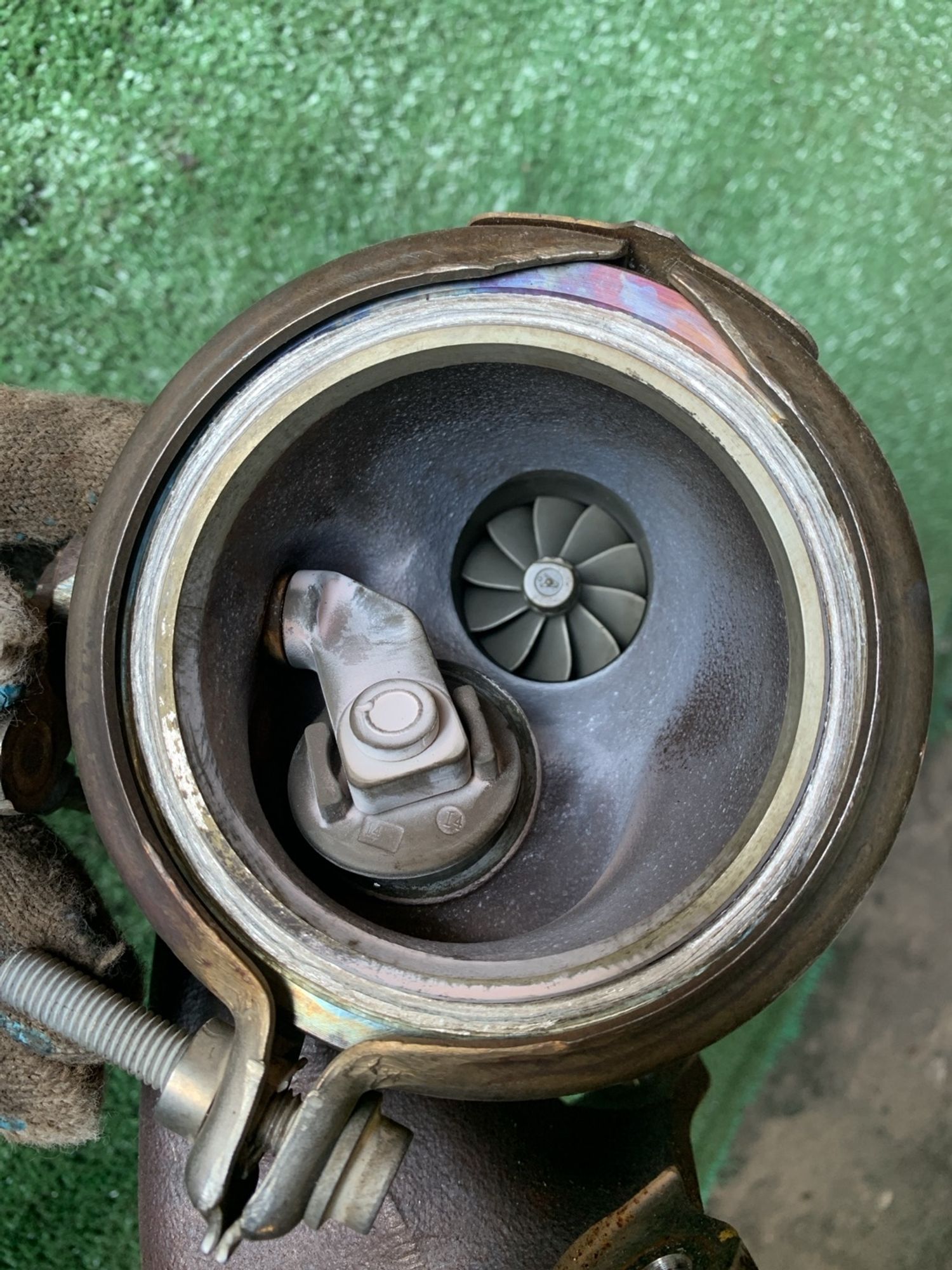 https://gcs.partsauto.market/rn-stockpro.appspot.com/thmbs/userImages/f92b14355489e3b224da6399a17e0798/part/94d34cfd-135c-413b-9e1d-eceb7a1d0c47_1748177793370.jpg