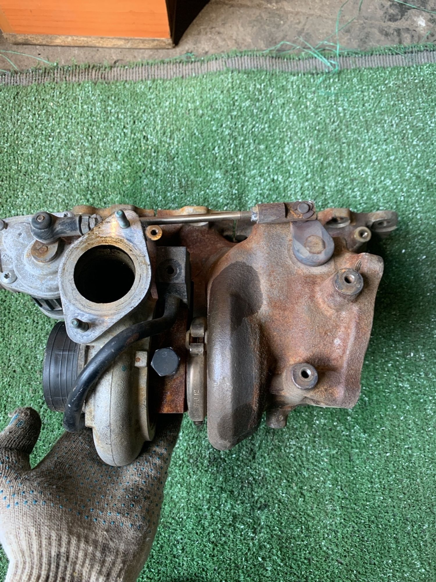 https://gcs.partsauto.market/rn-stockpro.appspot.com/thmbs/userImages/f92b14355489e3b224da6399a17e0798/part/9640345c-d0ff-4c9b-9557-4b3d888a2170_1748177617385.jpg
