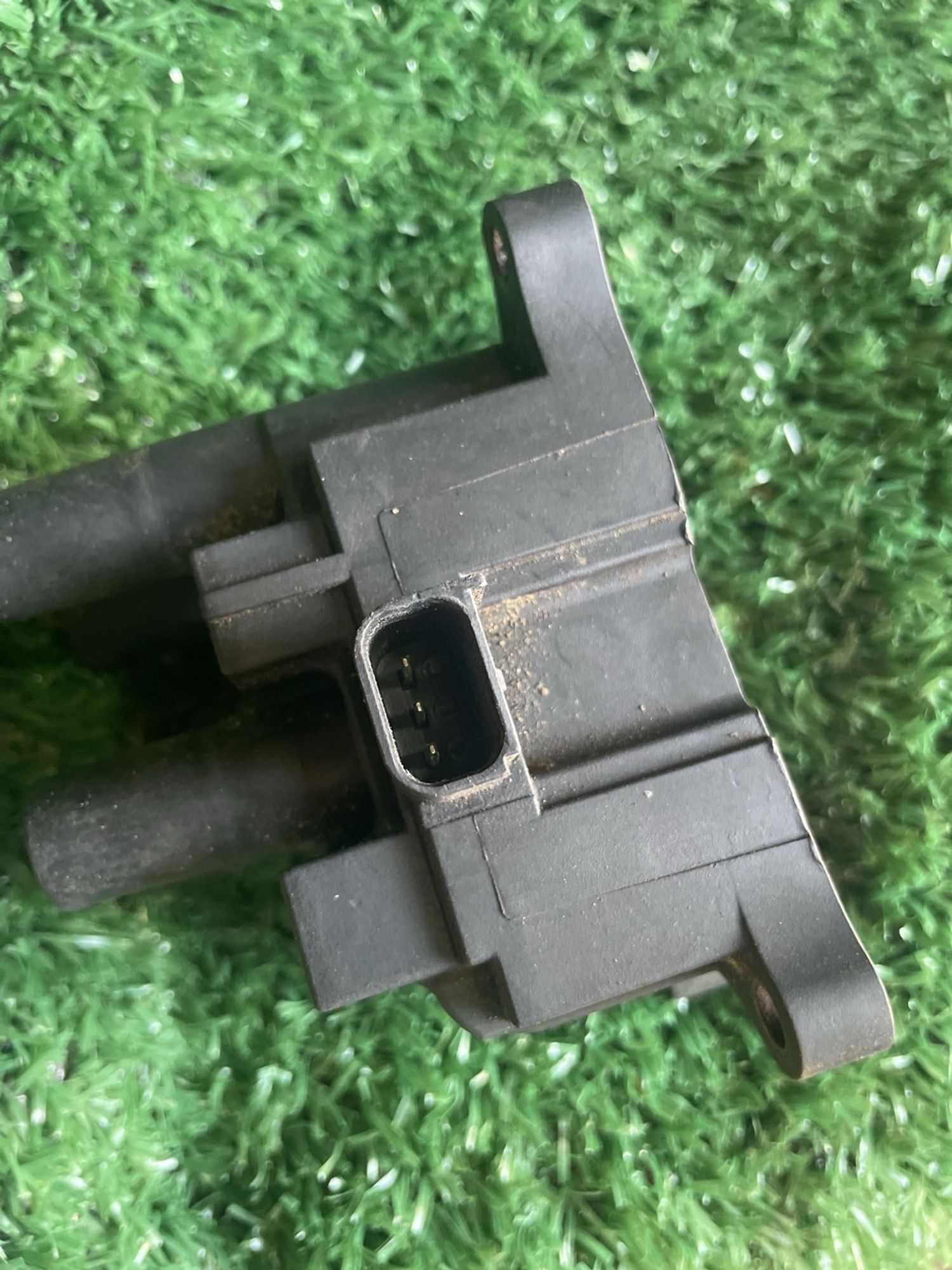 https://gcs.partsauto.market/rn-stockpro.appspot.com/thmbs/userImages/f92b14355489e3b224da6399a17e0798/part/98fd4062-e789-4bb6-8c11-5d5599c99eec_1749623397013.jpg