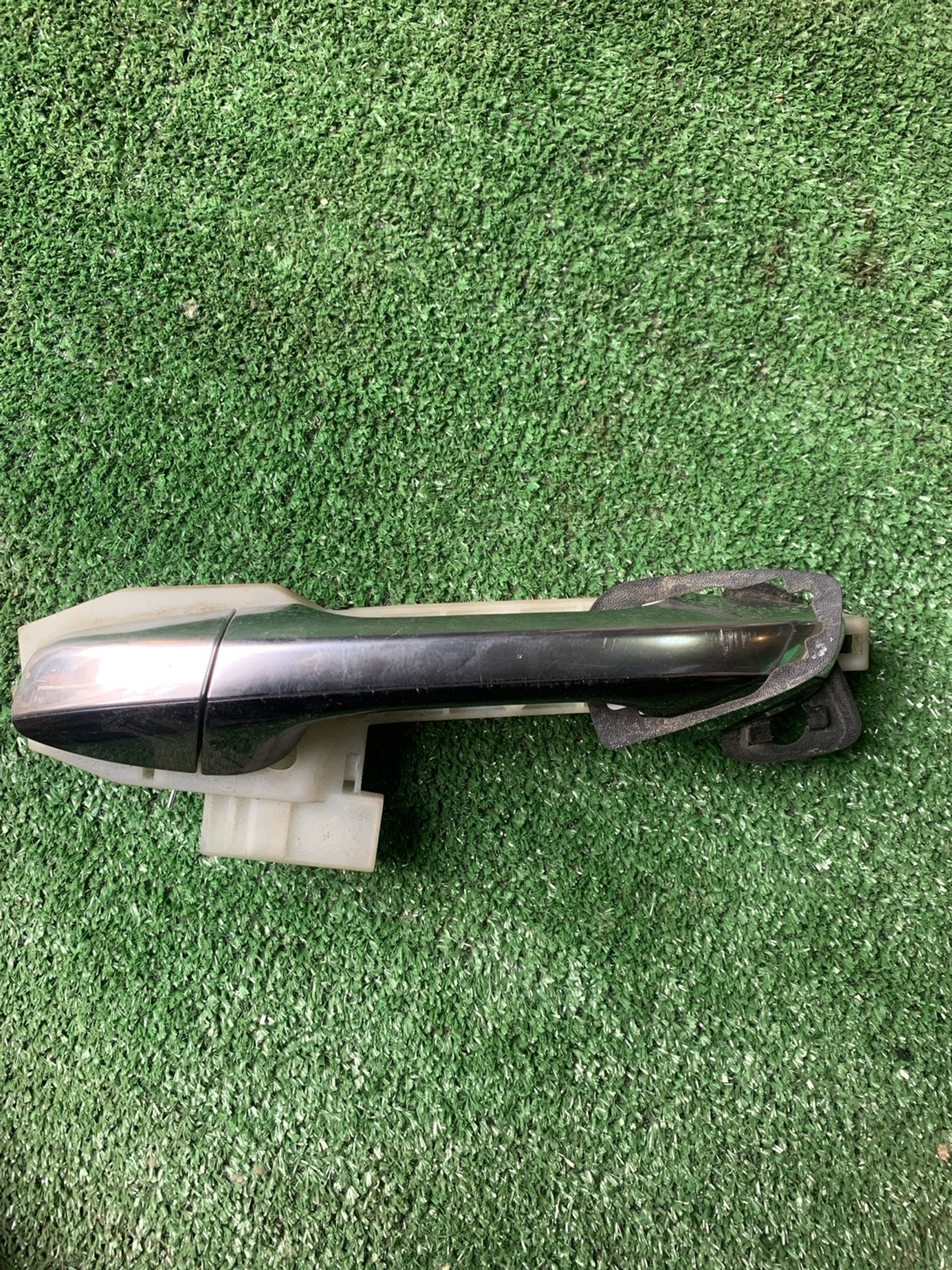 https://gcs.partsauto.market/rn-stockpro.appspot.com/thmbs/userImages/f92b14355489e3b224da6399a17e0798/part/9d1b2487-71a7-41c1-80e4-b4a1e4e9a215_1747489737553.jpg