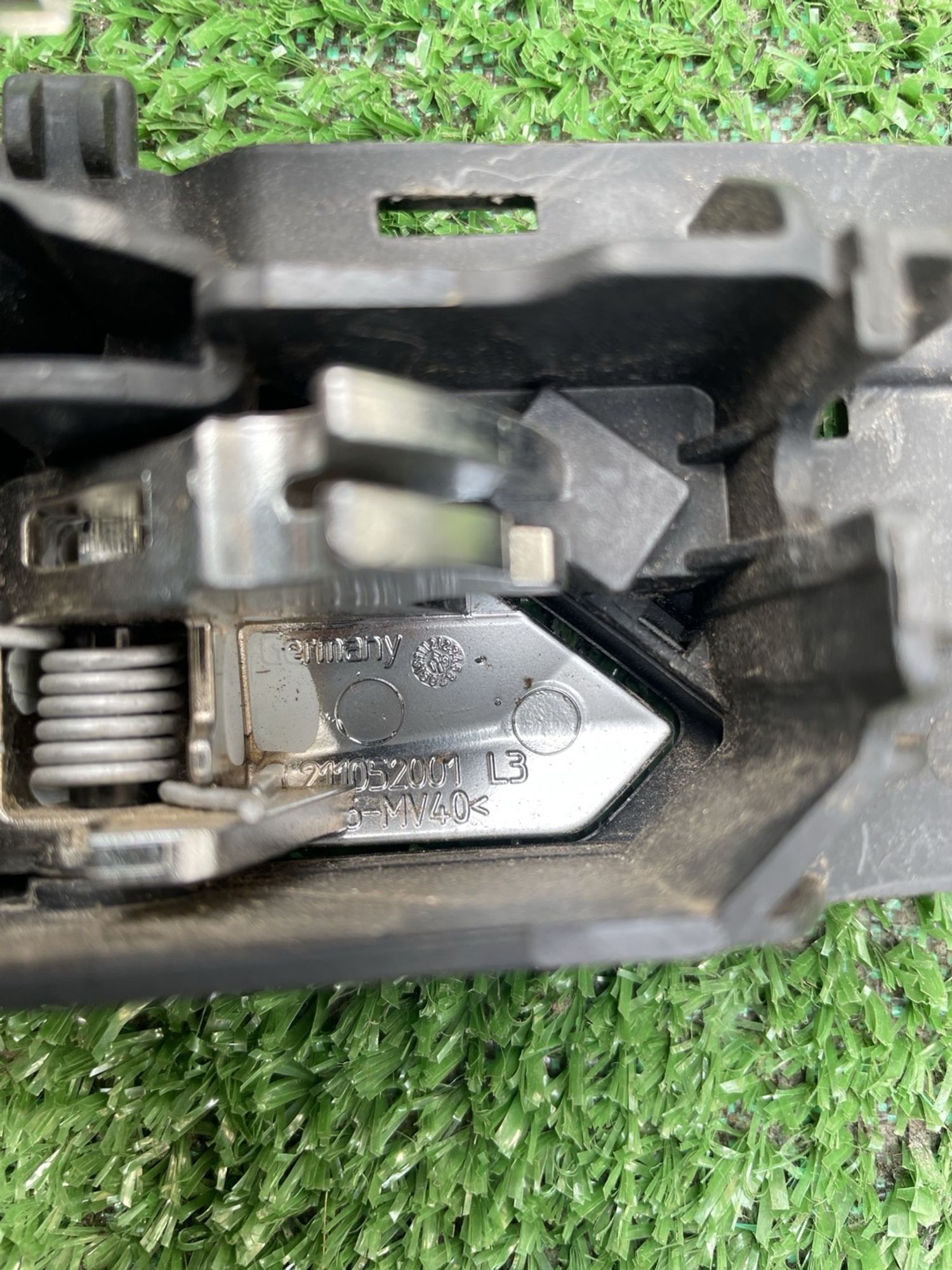 https://gcs.partsauto.market/rn-stockpro.appspot.com/thmbs/userImages/f92b14355489e3b224da6399a17e0798/part/9fb987b2-501a-458a-a416-fadb13dee637_1750308353703.jpg