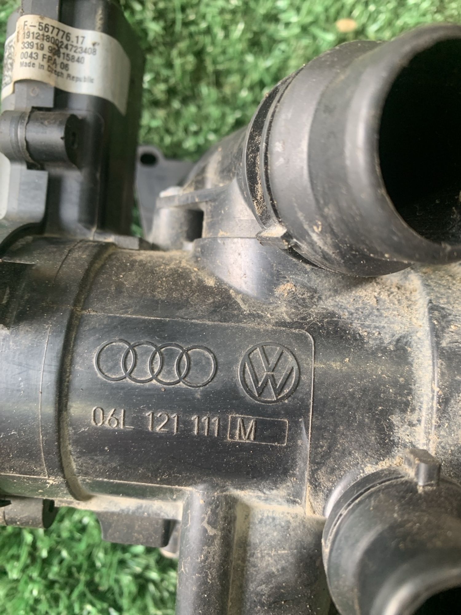 https://gcs.partsauto.market/rn-stockpro.appspot.com/thmbs/userImages/f92b14355489e3b224da6399a17e0798/part/a0dd01c6-8bce-4291-88a0-a0075c0fa74a_1749817963958.jpg