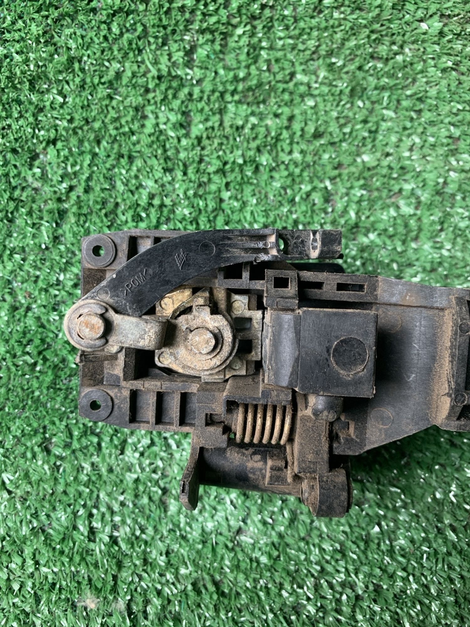 https://gcs.partsauto.market/rn-stockpro.appspot.com/thmbs/userImages/f92b14355489e3b224da6399a17e0798/part/a0e81ab3-6d8d-43cb-bb30-5c3b32c53f0e_1747561102153.jpg
