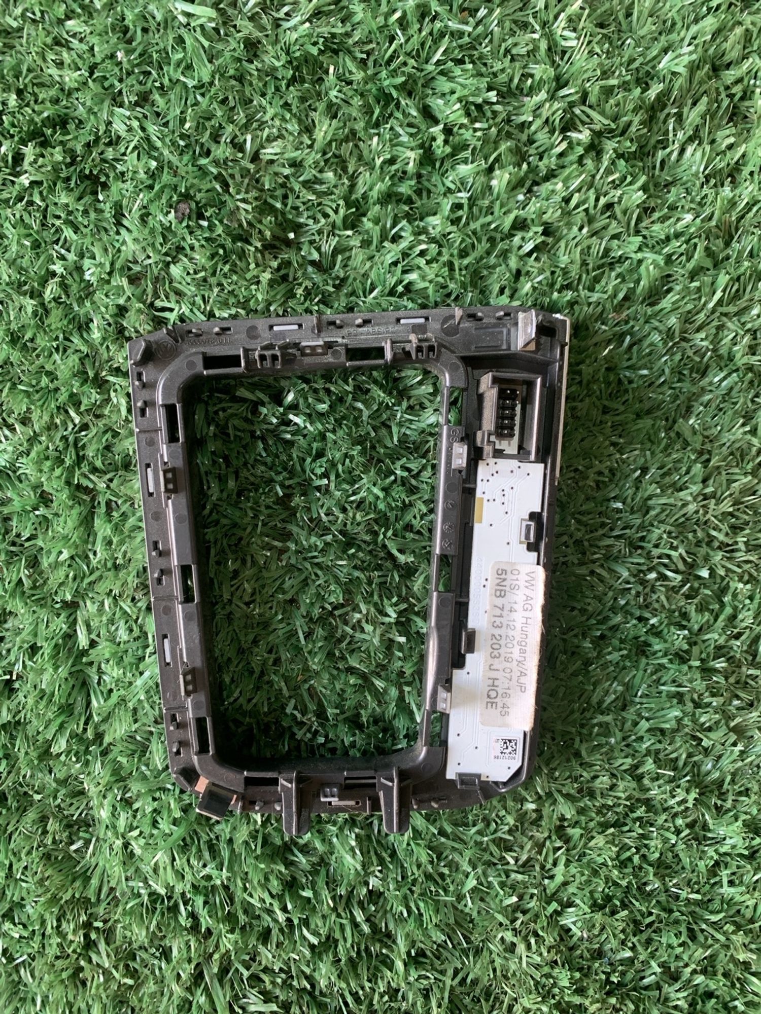 https://gcs.partsauto.market/rn-stockpro.appspot.com/thmbs/userImages/f92b14355489e3b224da6399a17e0798/part/a1aefb24-be6a-4b0a-8923-f15a81c77597_1749976007905.jpg