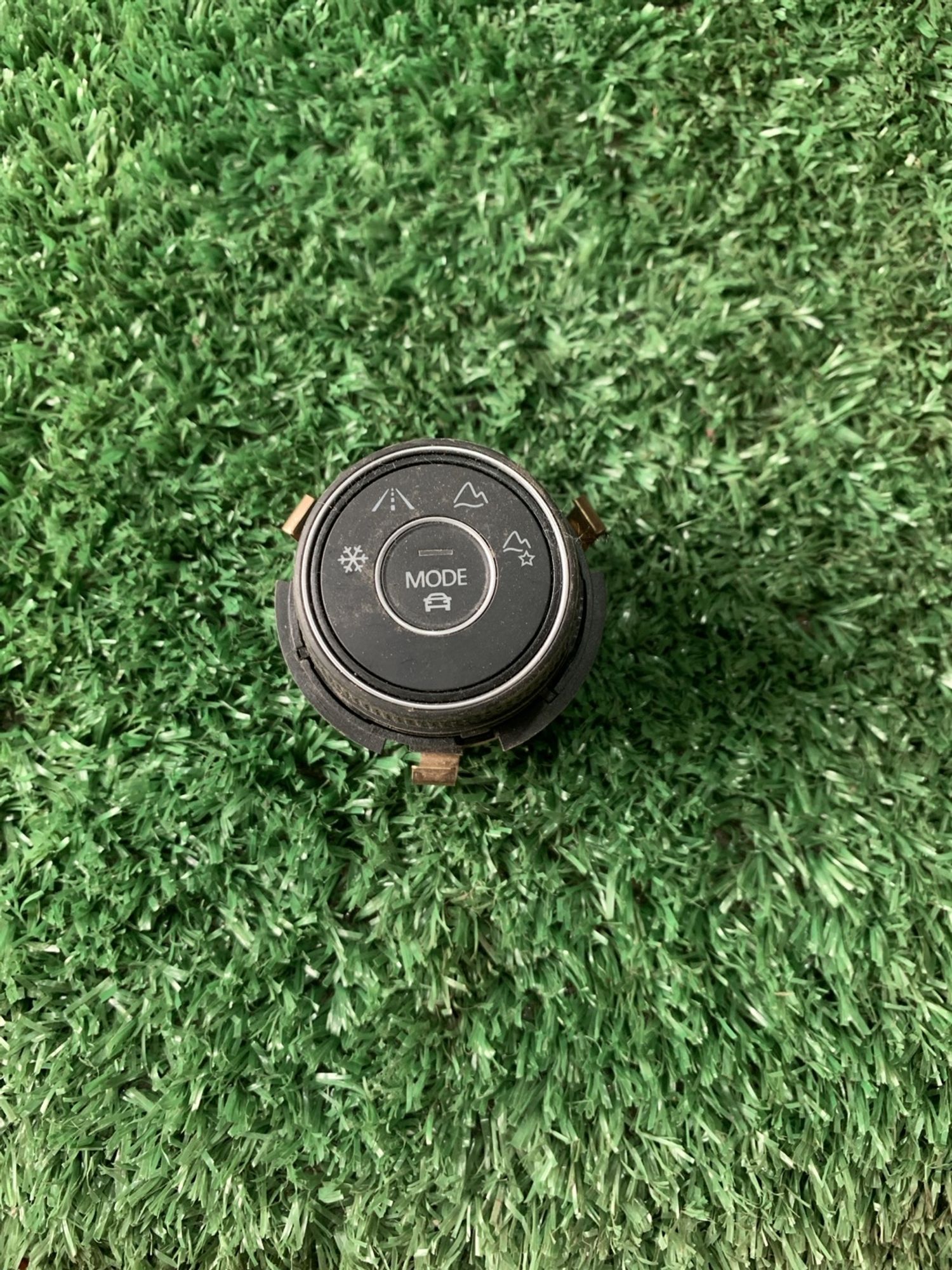 https://gcs.partsauto.market/rn-stockpro.appspot.com/thmbs/userImages/f92b14355489e3b224da6399a17e0798/part/a411ca4f-398b-48d0-a75e-f74aa143879b_1749987129136.jpg