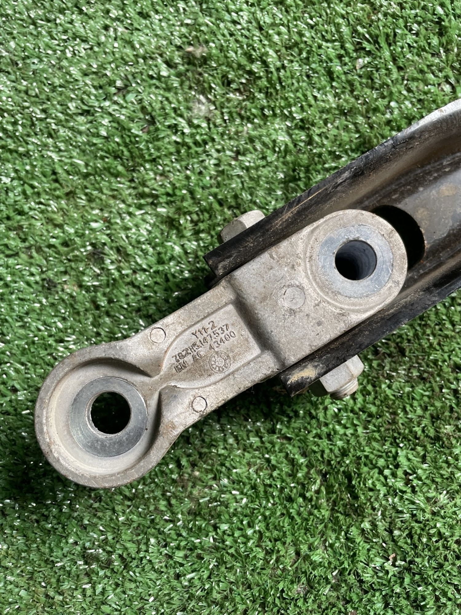 https://gcs.partsauto.market/rn-stockpro.appspot.com/thmbs/userImages/f92b14355489e3b224da6399a17e0798/part/a479b241-58b0-4755-8fed-a1499d88970c_1747134657109.jpg