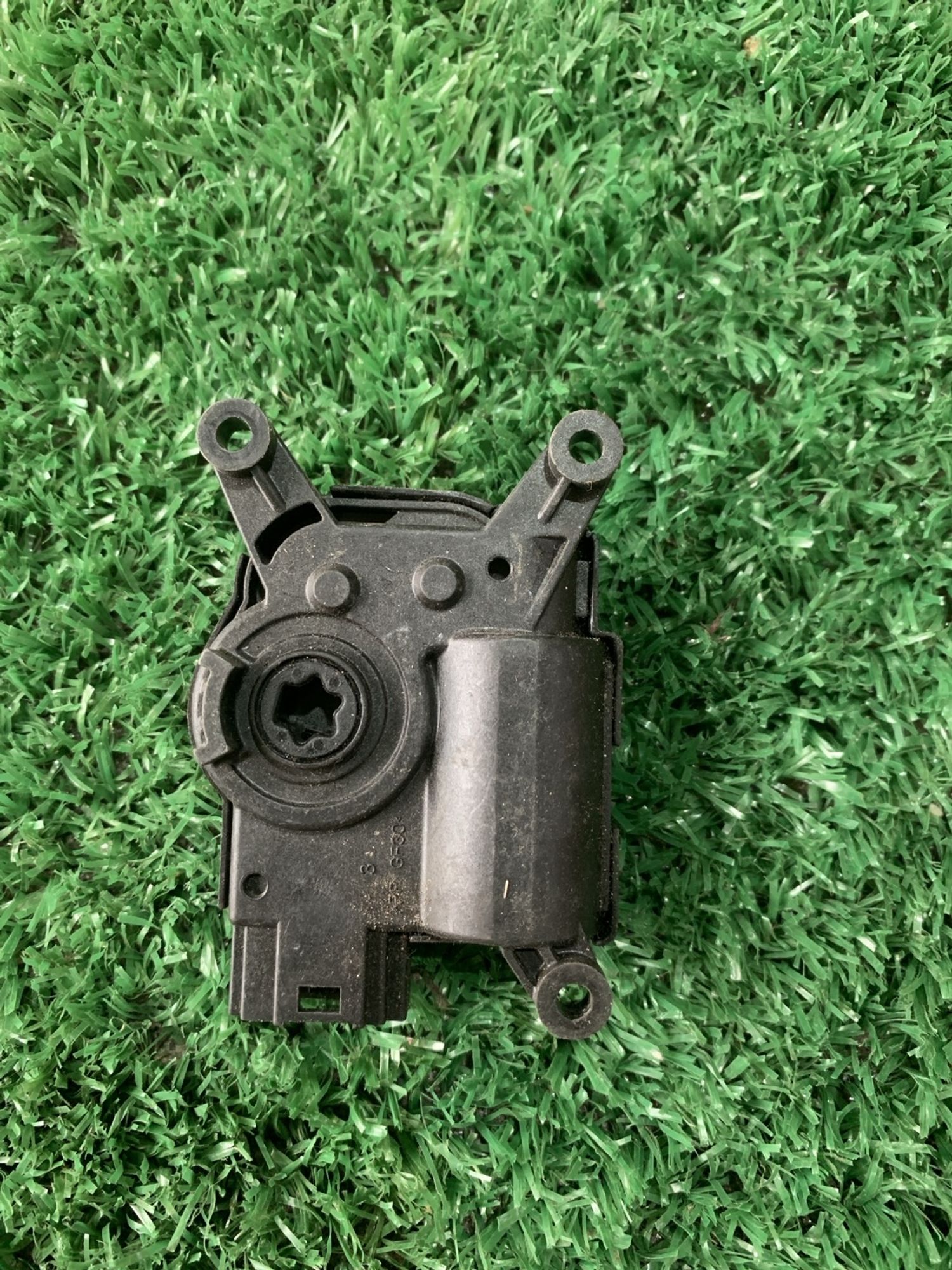 https://gcs.partsauto.market/rn-stockpro.appspot.com/thmbs/userImages/f92b14355489e3b224da6399a17e0798/part/a8c54391-7d40-4503-802c-d3807af841c8_1749978981887.jpg