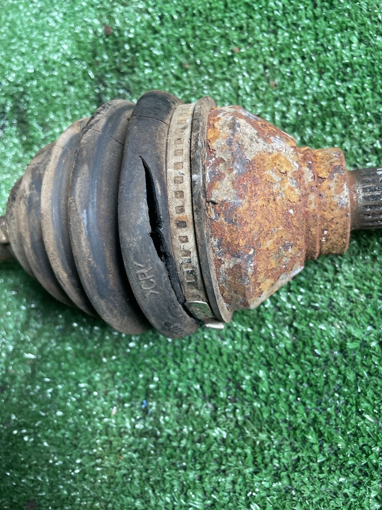 https://gcs.partsauto.market/rn-stockpro.appspot.com/thmbs/userImages/f92b14355489e3b224da6399a17e0798/part/aca82e81-3209-43e0-8235-fb951e620796_1746603270184.jpg