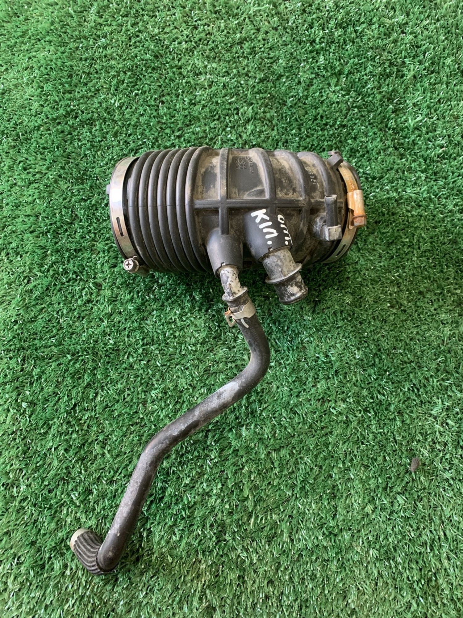 https://gcs.partsauto.market/rn-stockpro.appspot.com/thmbs/userImages/f92b14355489e3b224da6399a17e0798/part/b1d4099a-ad7d-43fb-885f-0460109b45d7_1748865462193.jpg